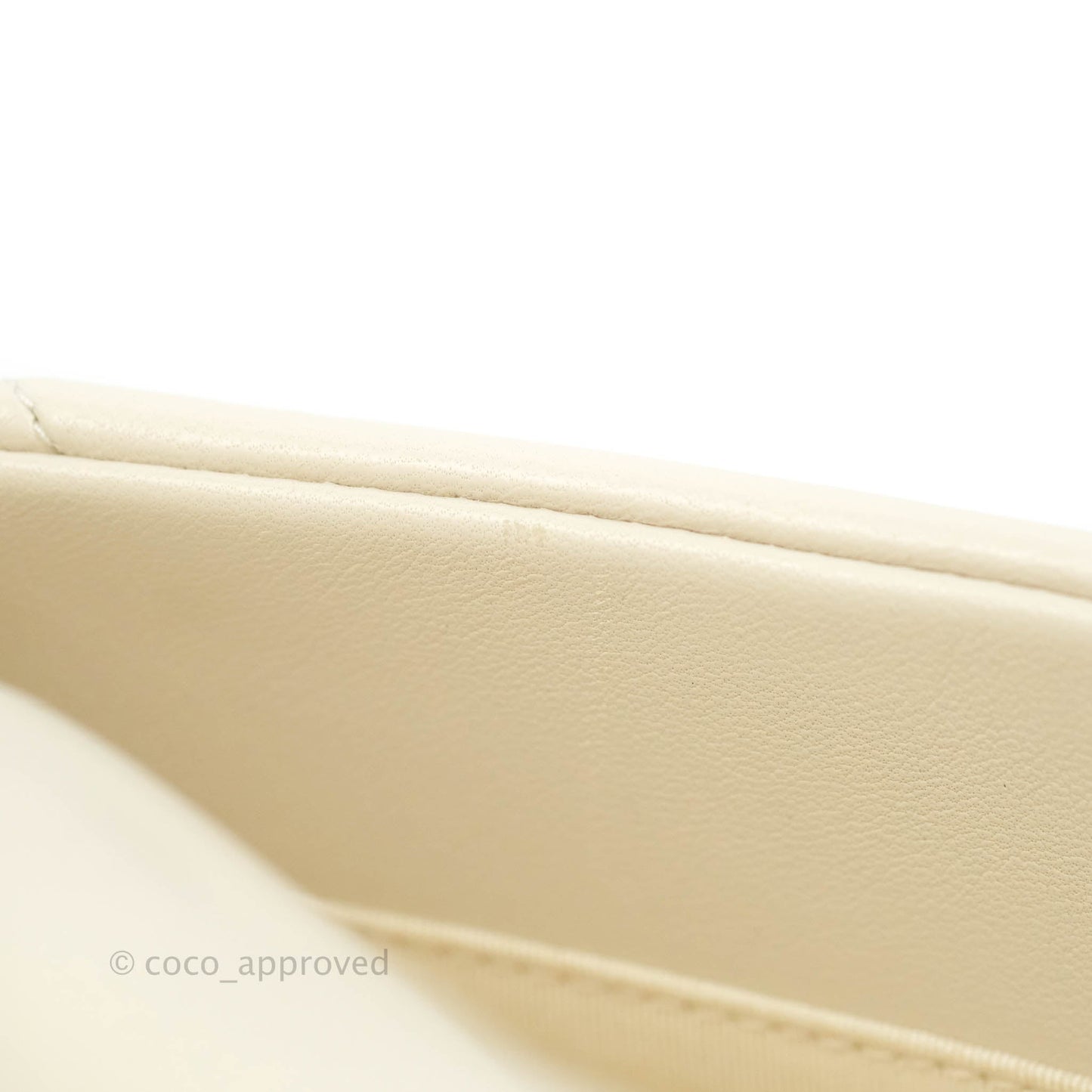 Chanel 19 Medium Beige Mixed Hardware