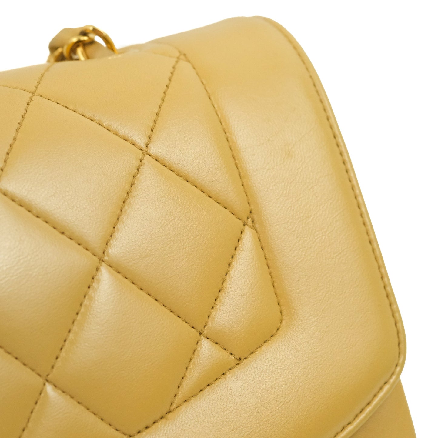 Chanel Vintage Small Quilted Classic Diana Flap Bag Beige Lambskin 24K Gold Hardware