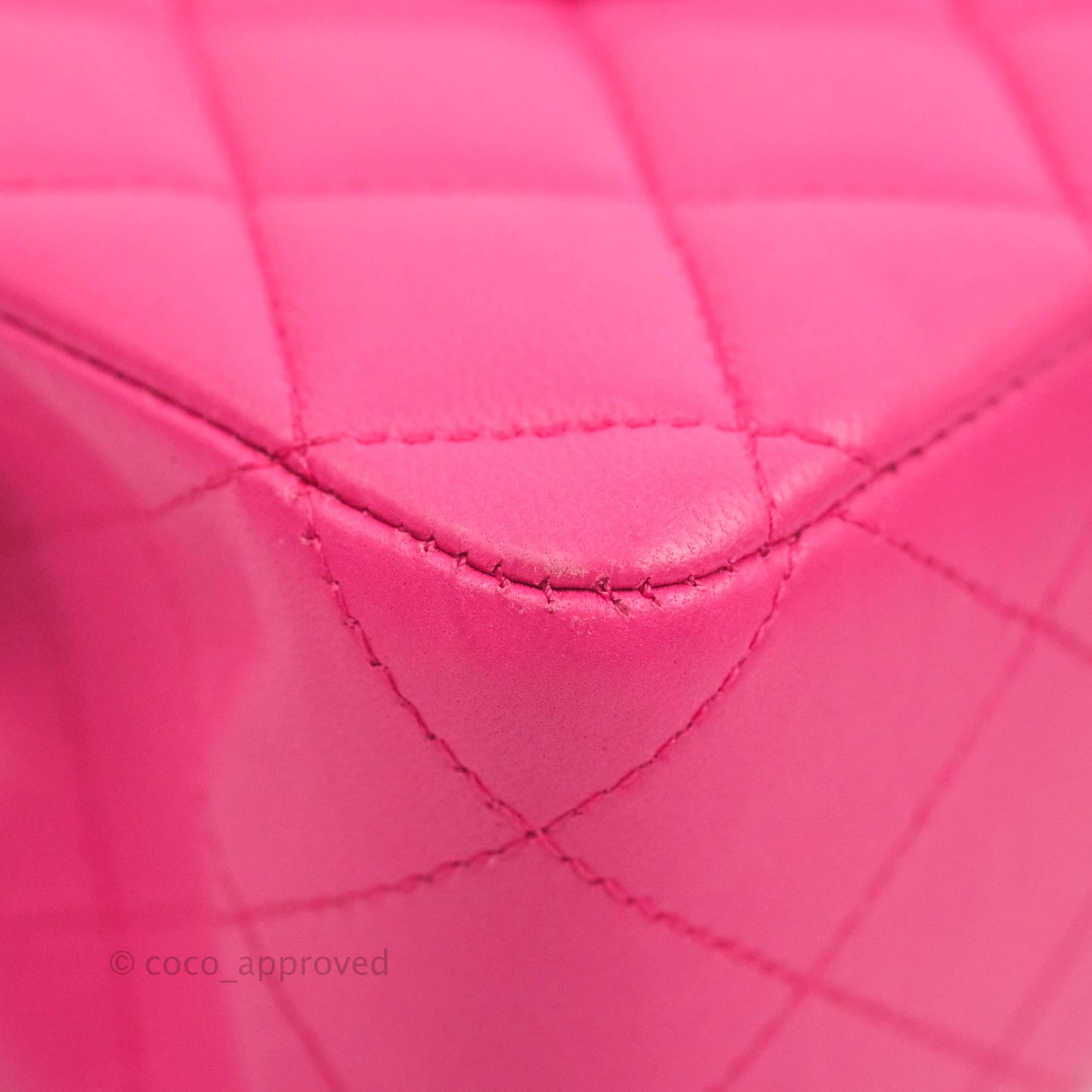 Chanel Classic M/L Medium Flap Quilted Pink Lambskin Gold Hardware
