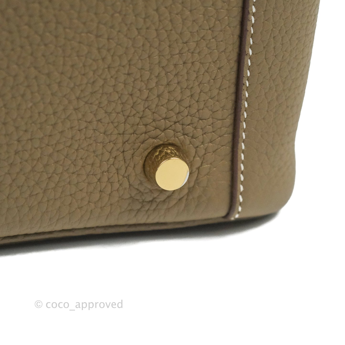 Hermès Lindy 26 Etoupe Gold Hardware