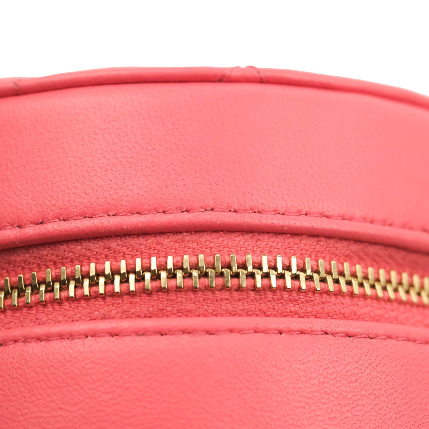 Chanel Quilted Round Pearl Crush Clutch With Chain Pink Lambskin Aged Gold Hardware