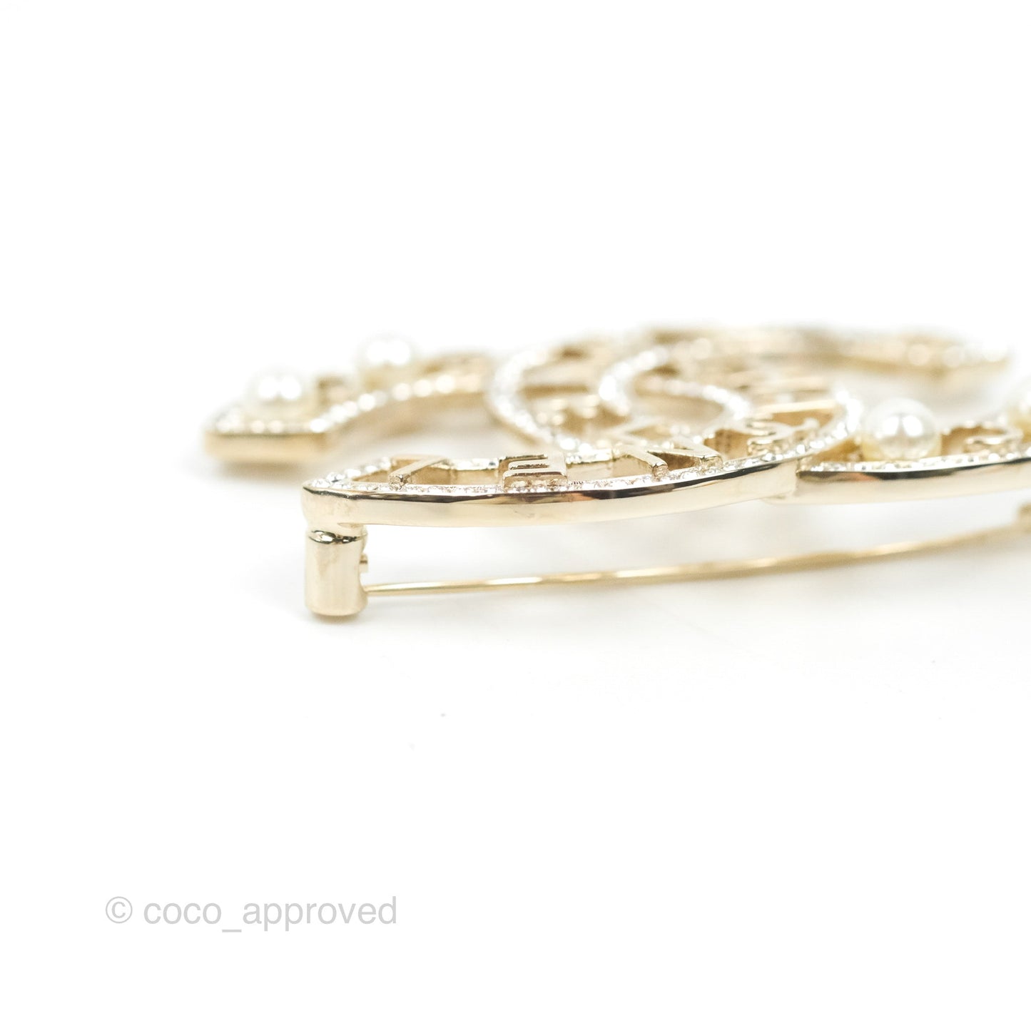 Chanel CC Pearl Crystal Brooch Light Gold Tone 23V