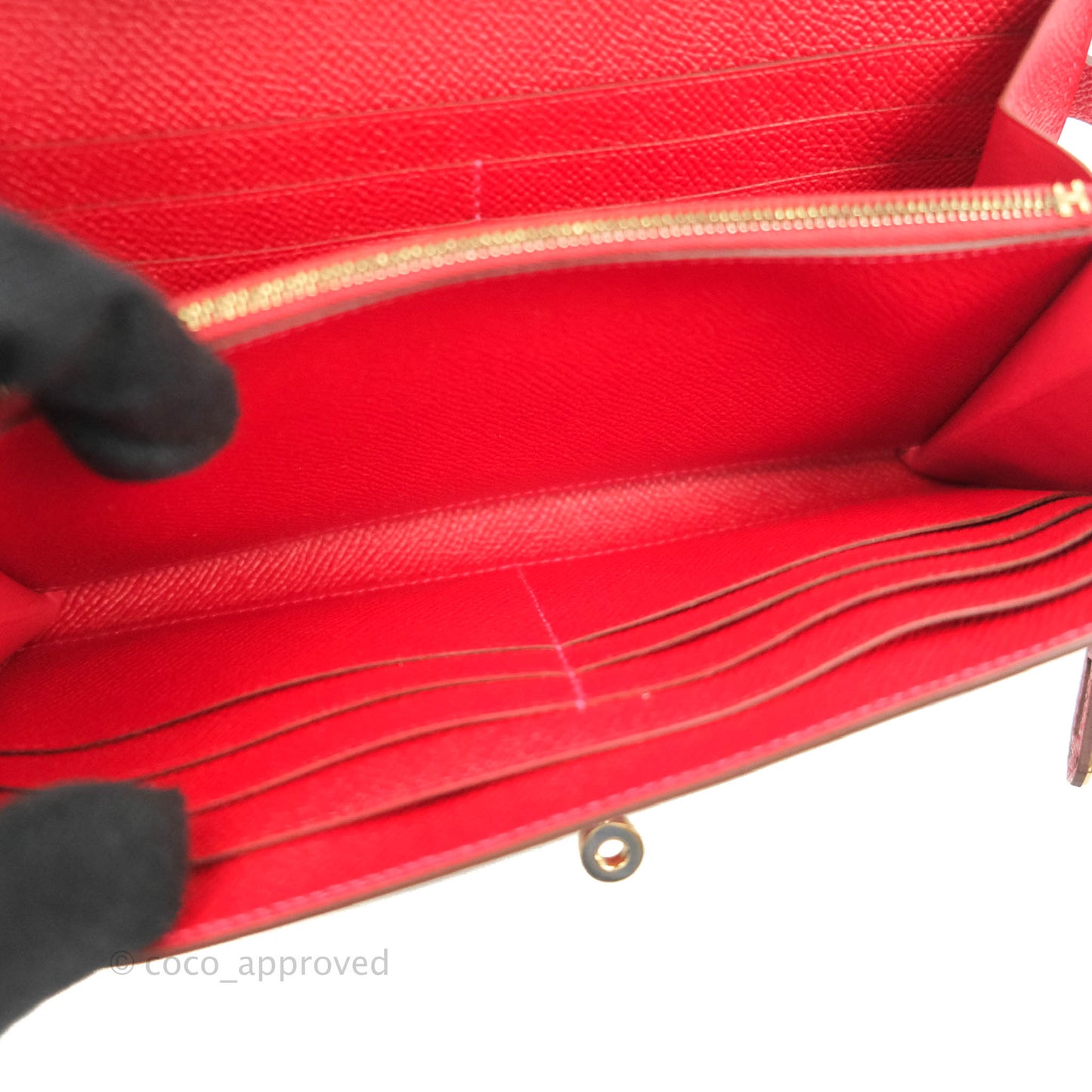 Hermès Kelly Wallet Red Epsom Gold Hardware