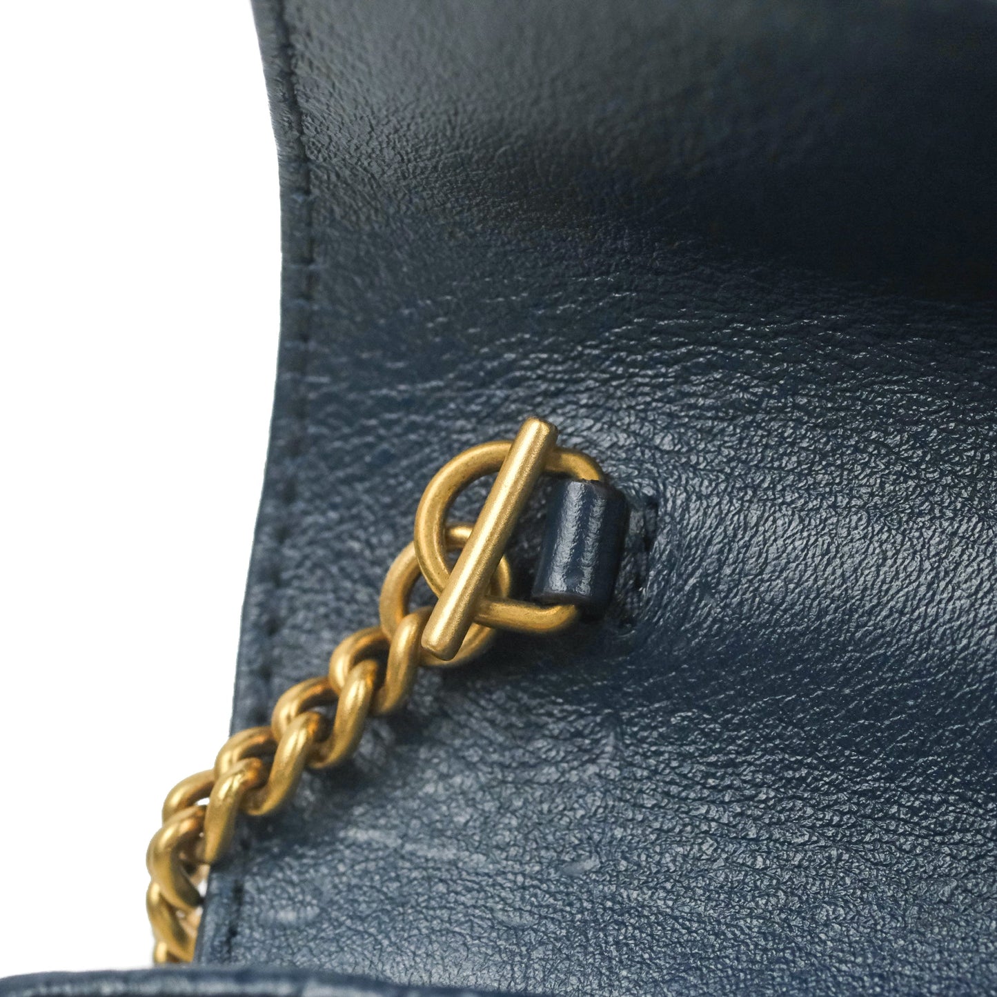 Gucci GG Marmont Matelassé Leather Super Mini Bag Navy White