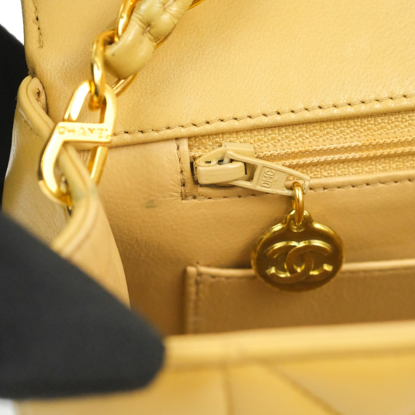 Chanel Vintage Small Quilted Classic Diana Flap Bag Beige Lambskin 24K Gold Hardware