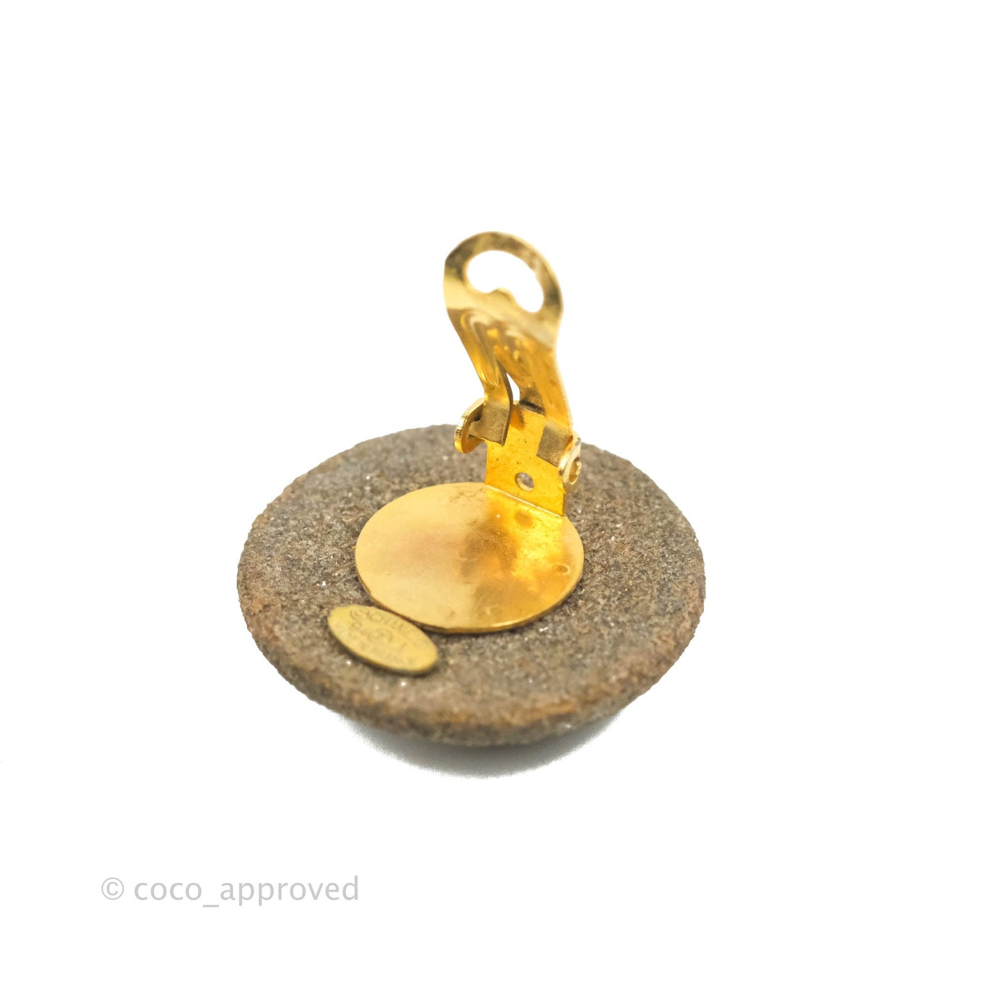 Chanel Vintage CC Round Earrings Clip On Gold Tone