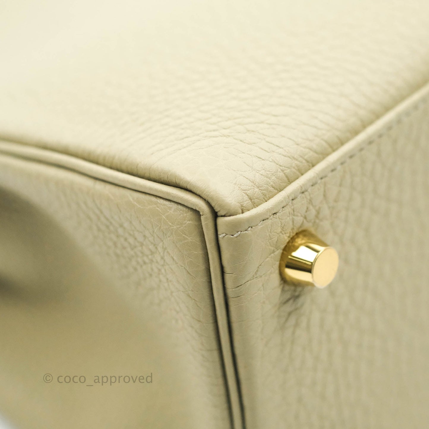 [DM to purchase] Hermès Retourne Taurillon Kelly 25 Sauge Togo Gold Hardware