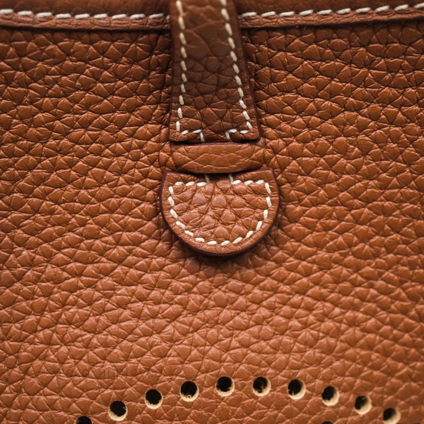 Hermès Mini Evelyne 16 Gold Clemence Gold Hardware