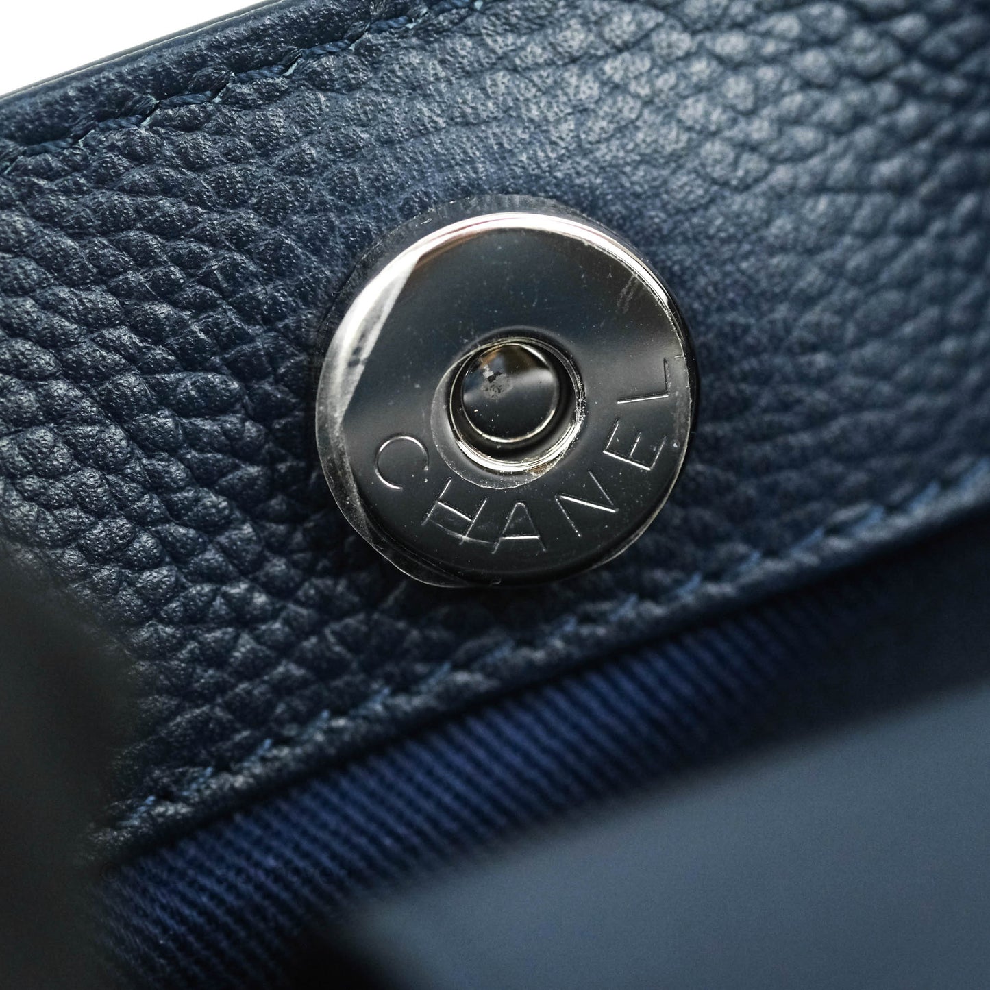 Chanel Mini Neo Executive Shopper Tote Black Grained Calfskin Navy Silver Hardware