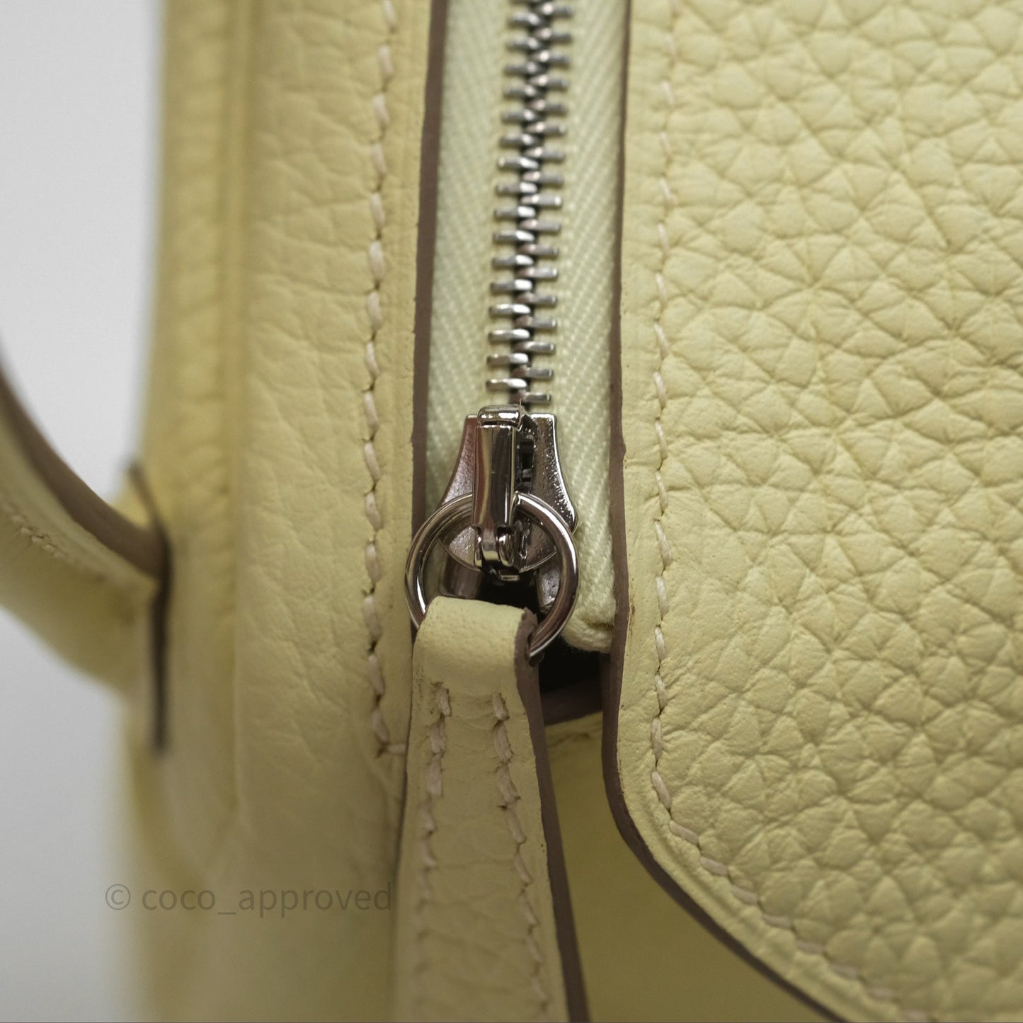 Hermès Mini Lindy II 20 Jaune Milton Clemence Palladium Hardware