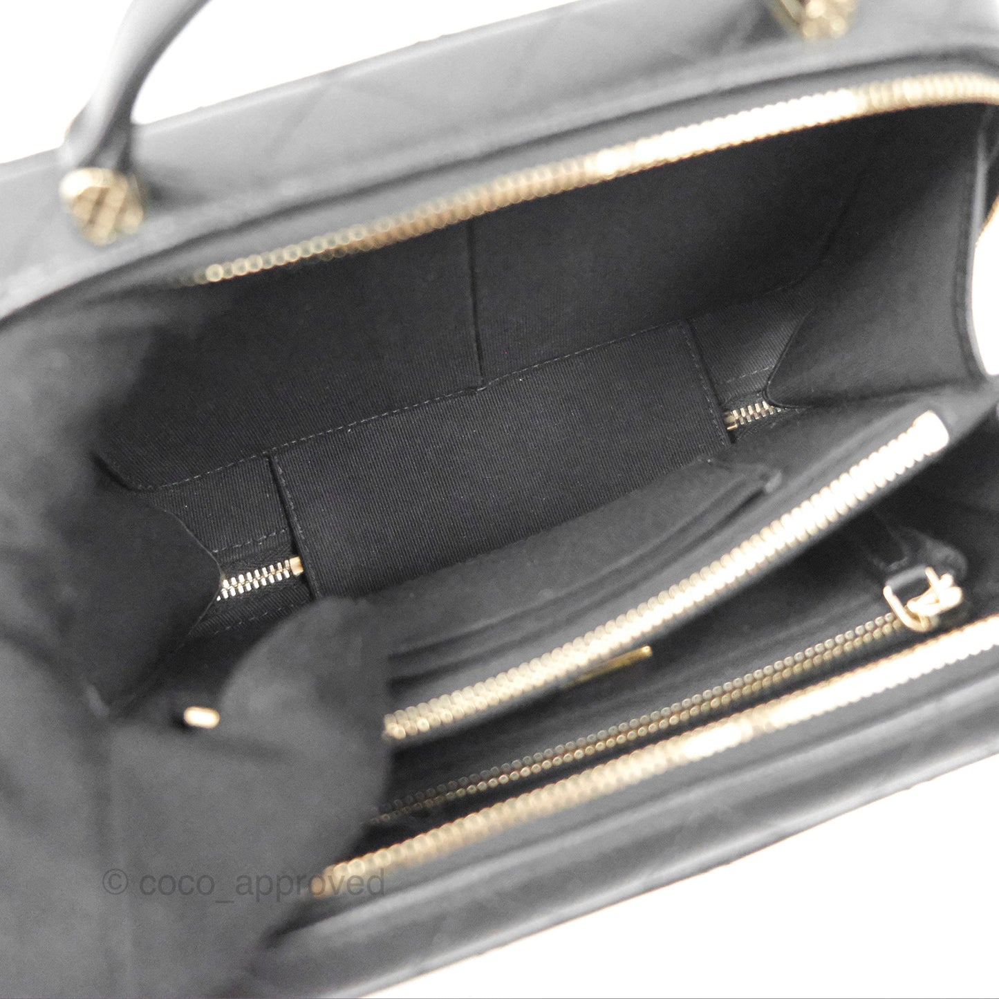 Chanel Quilted Top Handle Vanity Case Black Caviar Gold Hardware 22P