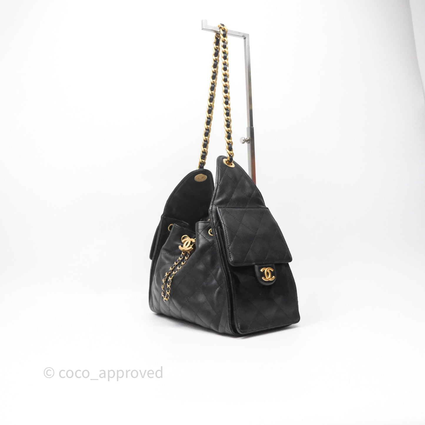 Chanel 25 Small Bag Black Caviar Aged Gold Hardware