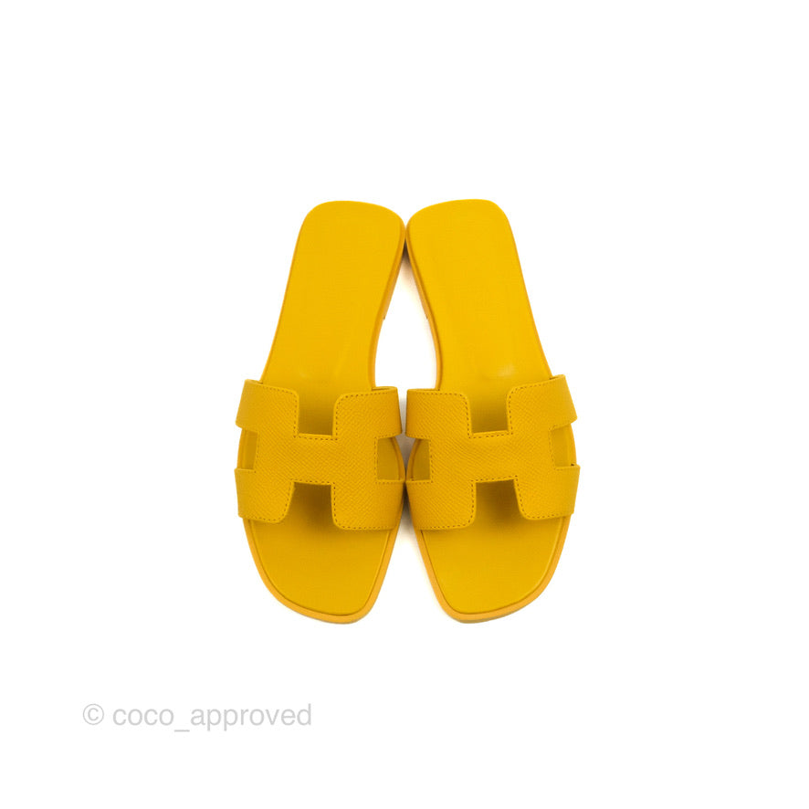 Hermès Oran Sandals in Mustard Yellow Size 35