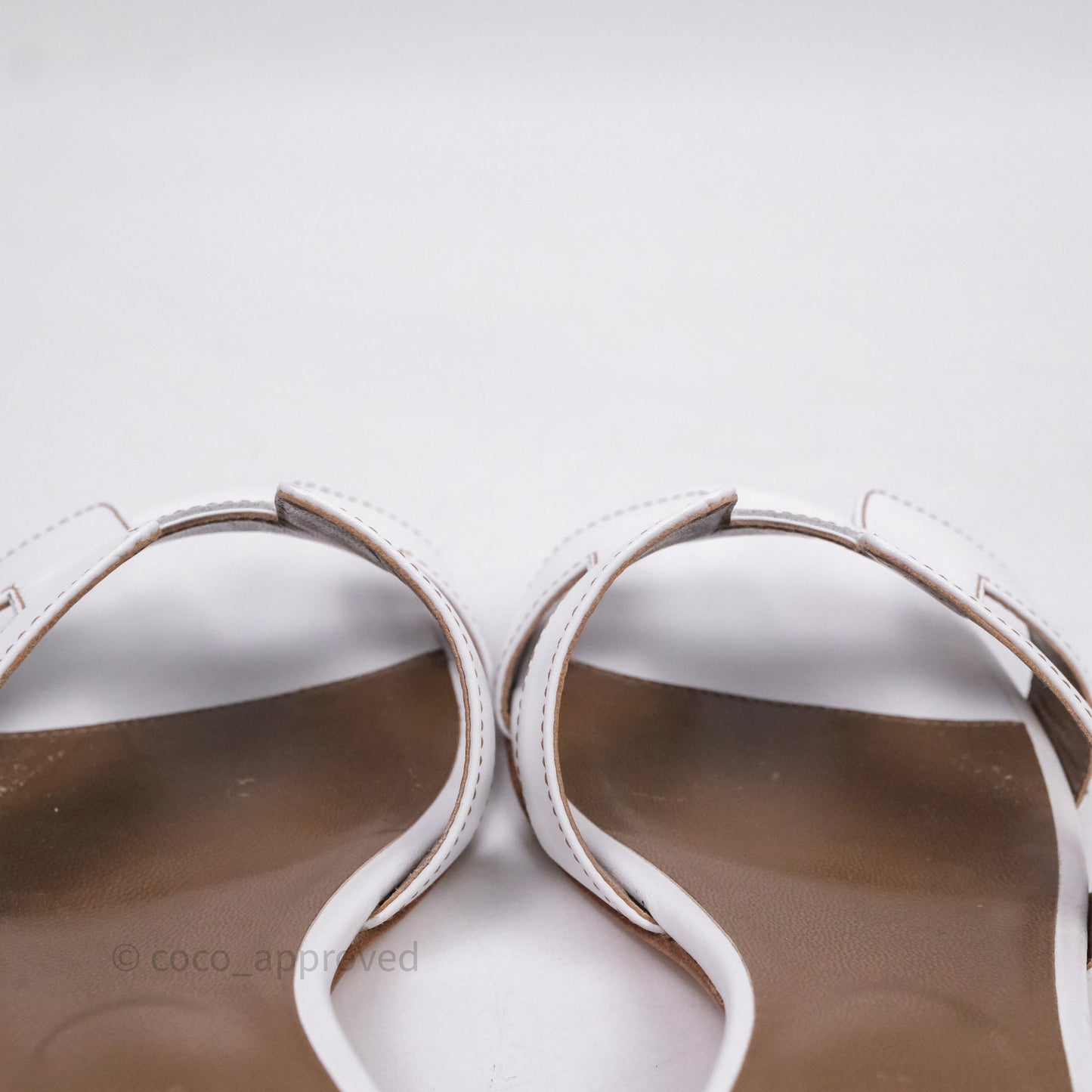 Hermes Oasis Sandal in White Size 37