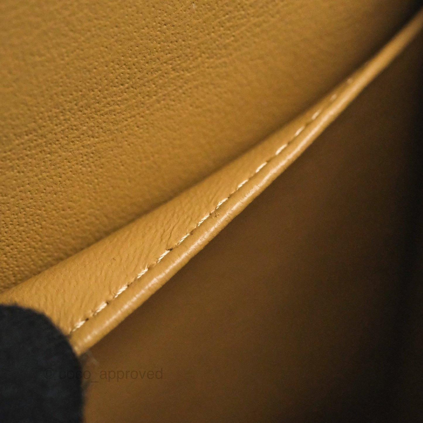 Chanel Quilted M/L Medium Flap Vintage Dark Beige Caviar 24K Gold Hardware