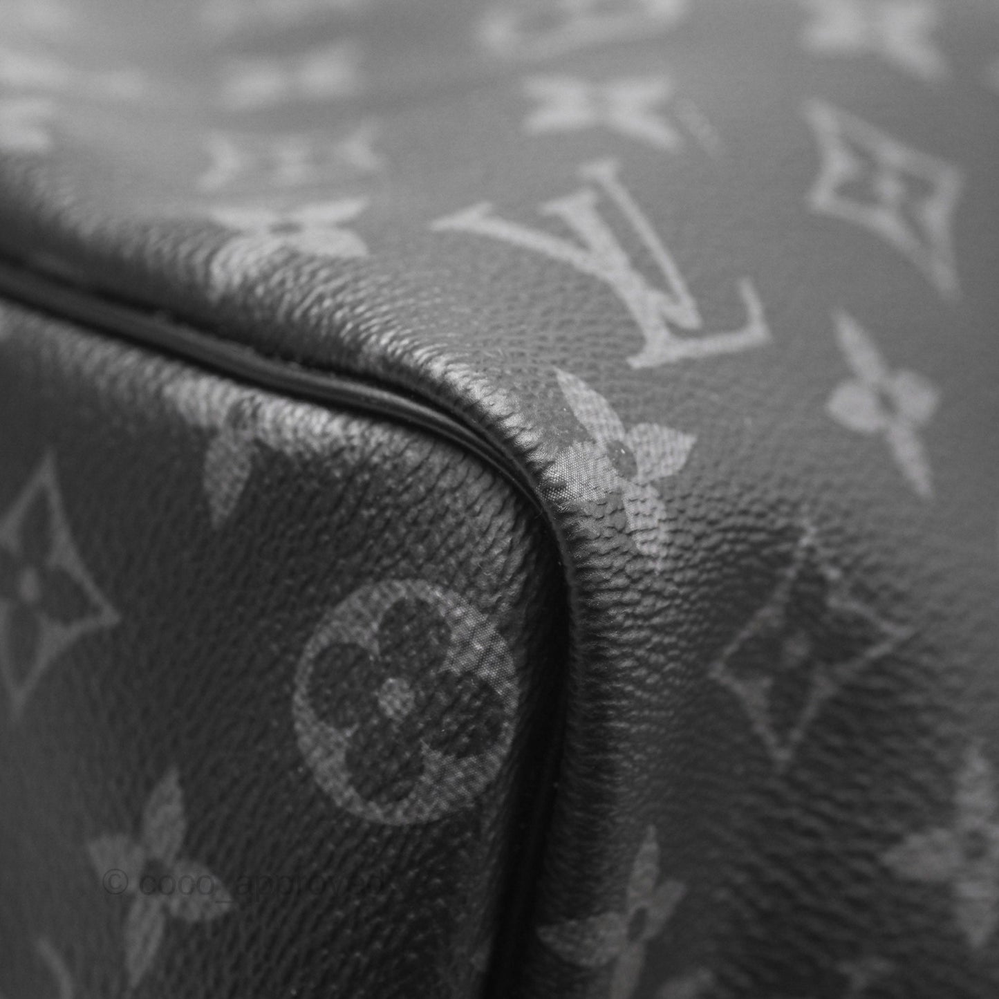 Louis Vuitton Keepall Bandoulière 45 Duffle Bag Monogram Eclipse Canvas