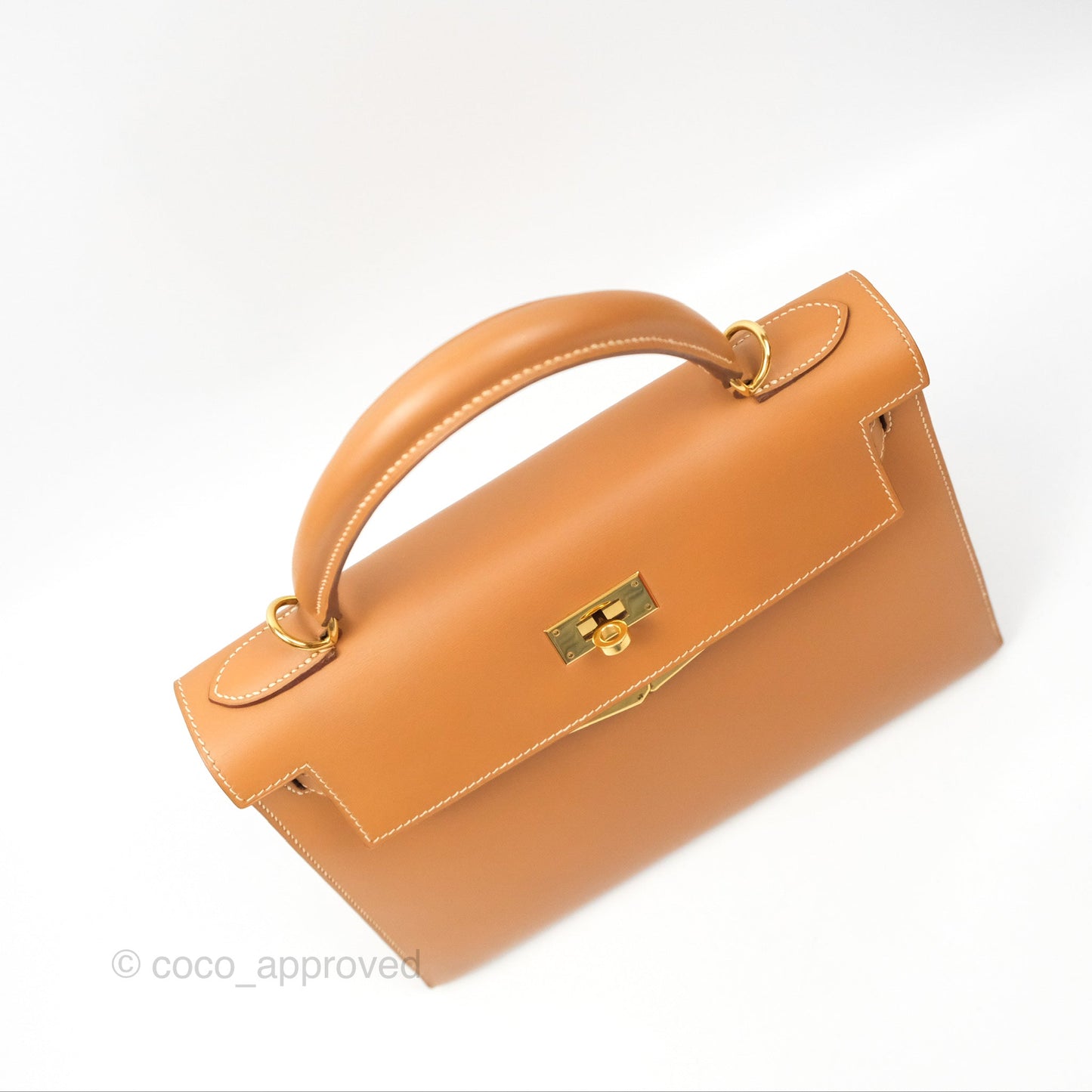 Hermès Vintage Kelly 28 Sellier Gold Calf Gold Hardware