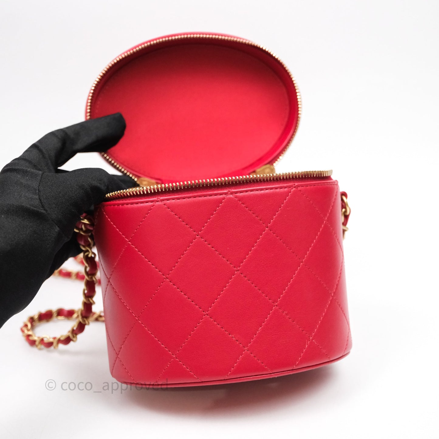 Chanel CC Vanity Case Red Calfskin Aged Gold Hardware