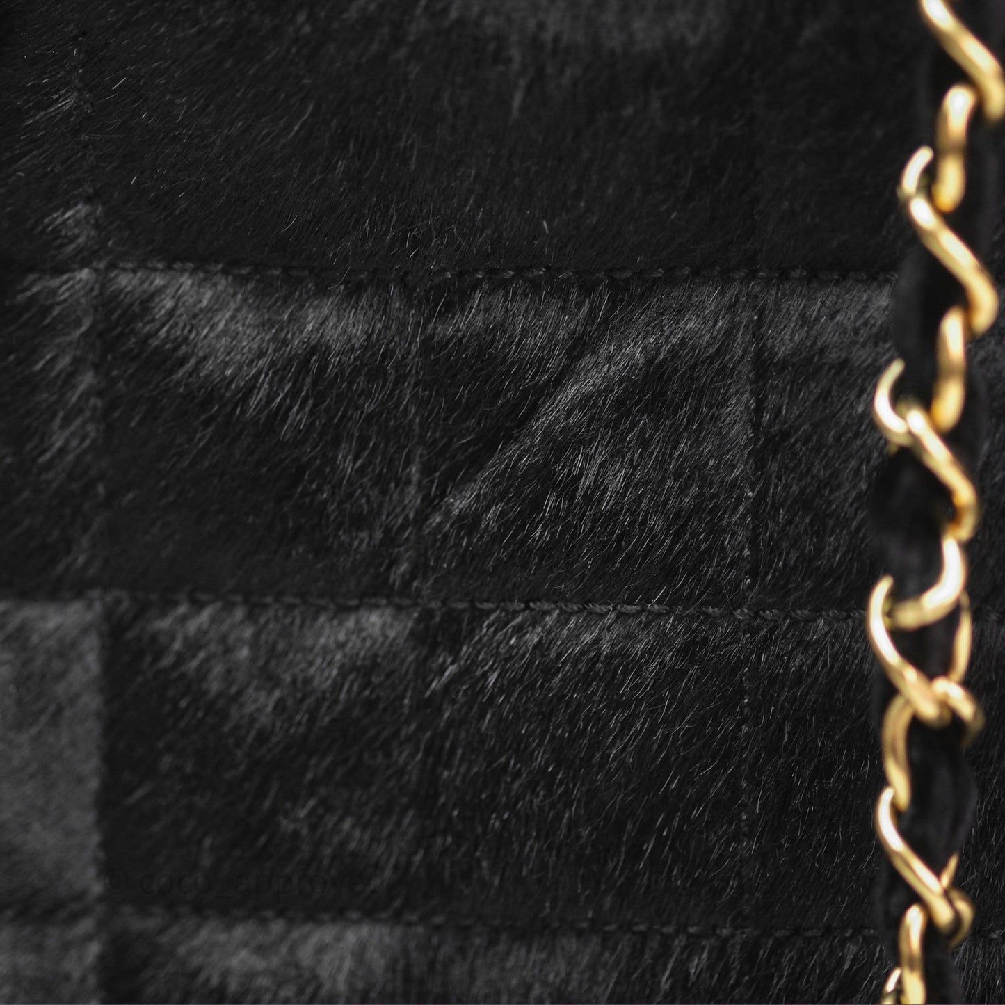 Chanel Vintage Quilted Drawstring Tote Bag Pony Hair Velvet Gold Hardware