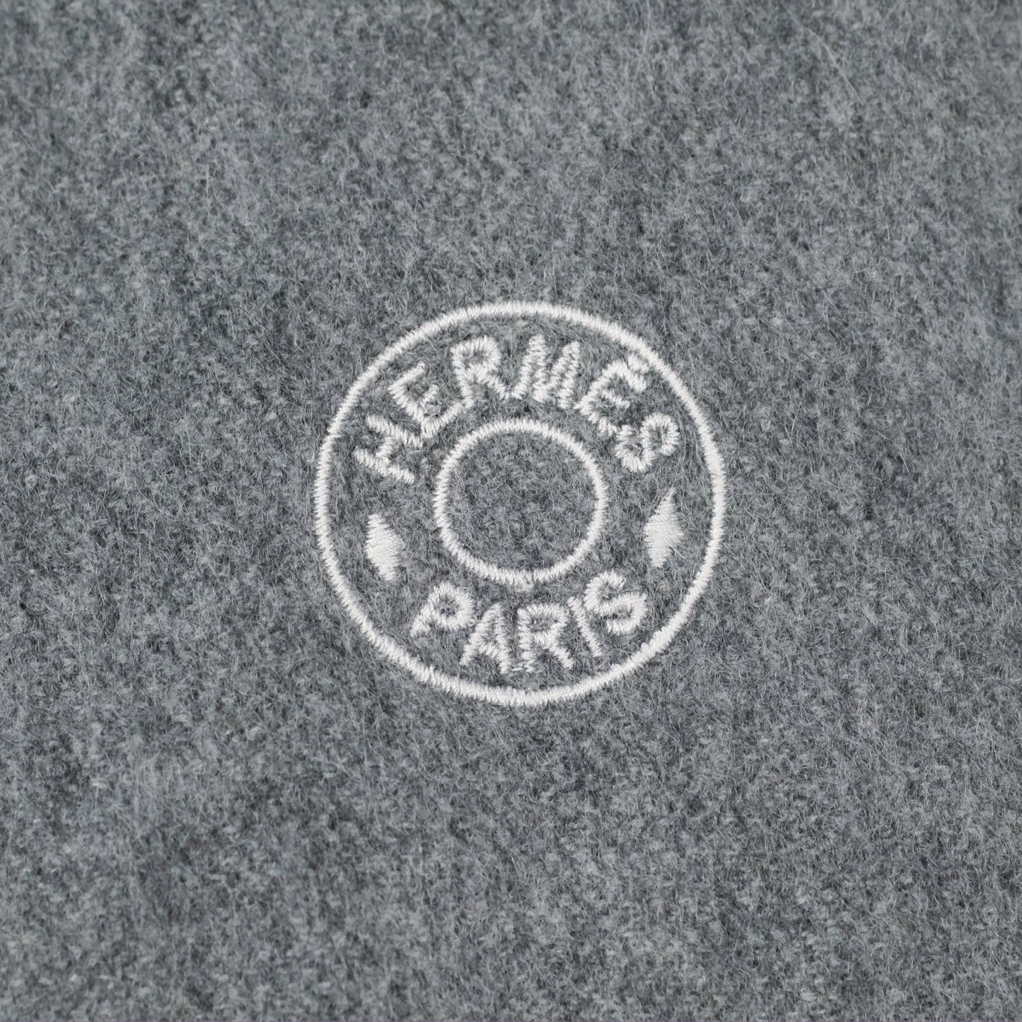 Hermès Men's Summer Block Muffler Scarf Cashmere Gris Chine