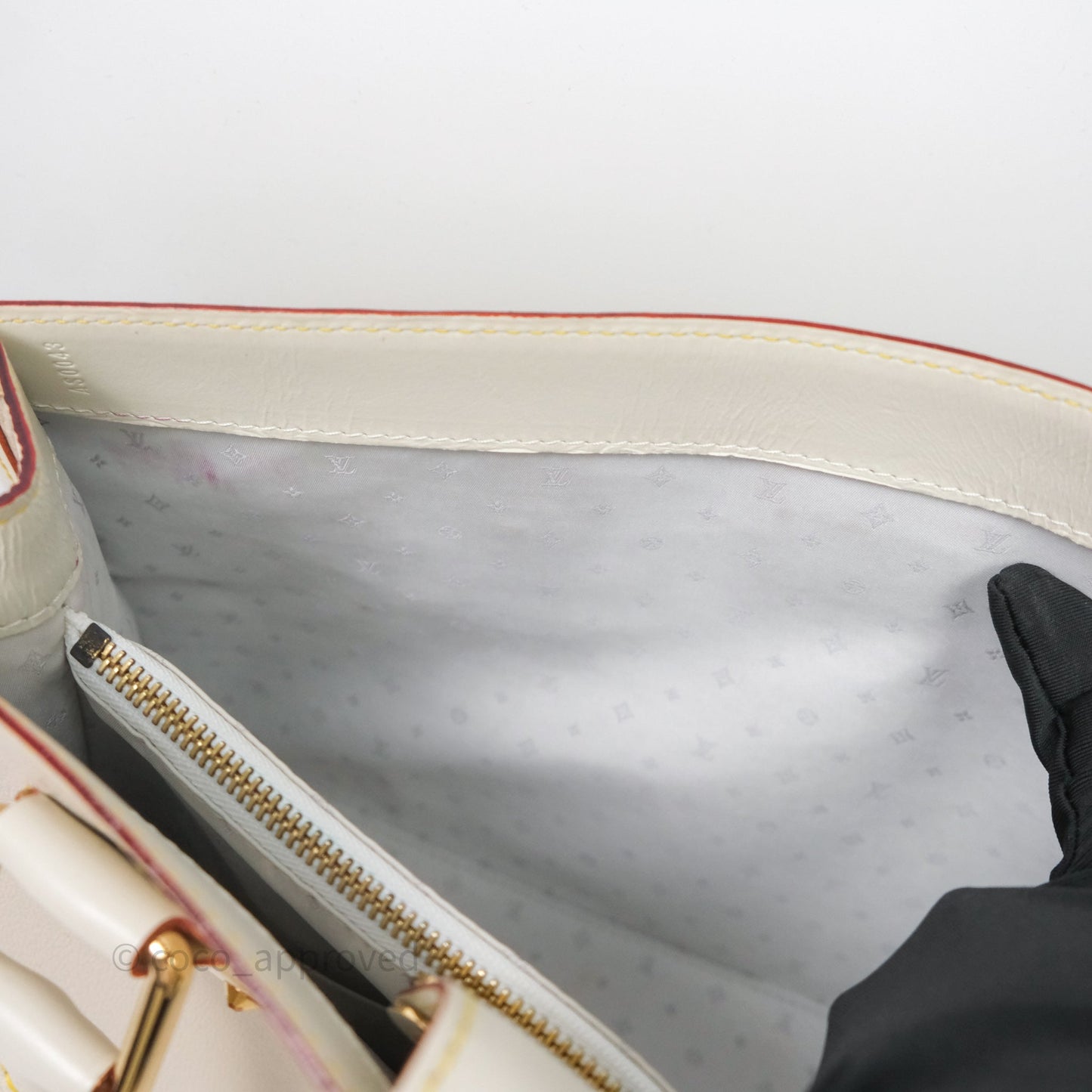 Louis Vuitton Le Fabuleux Bag White Suhali
