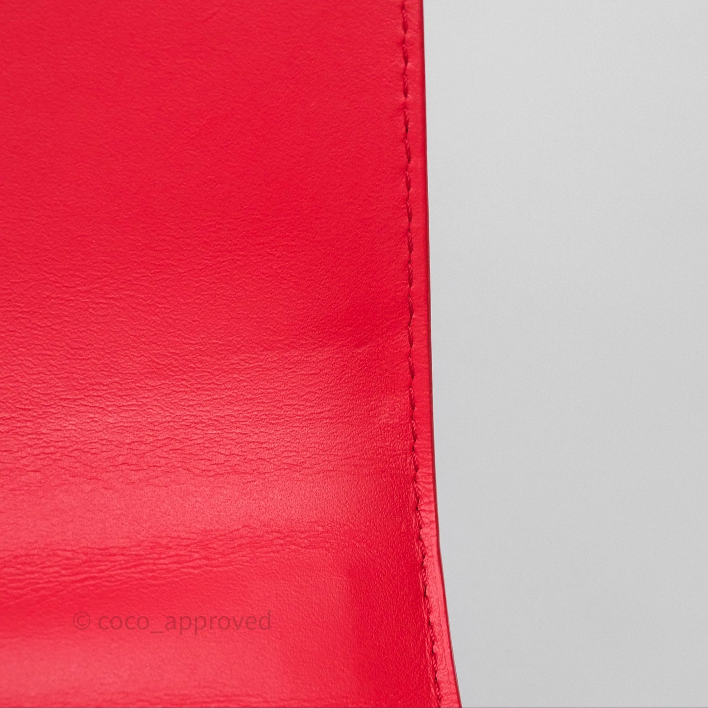 Louis Vuitton x Yayoi Kusama Twist MM Red/ White Epi Silver Hardware