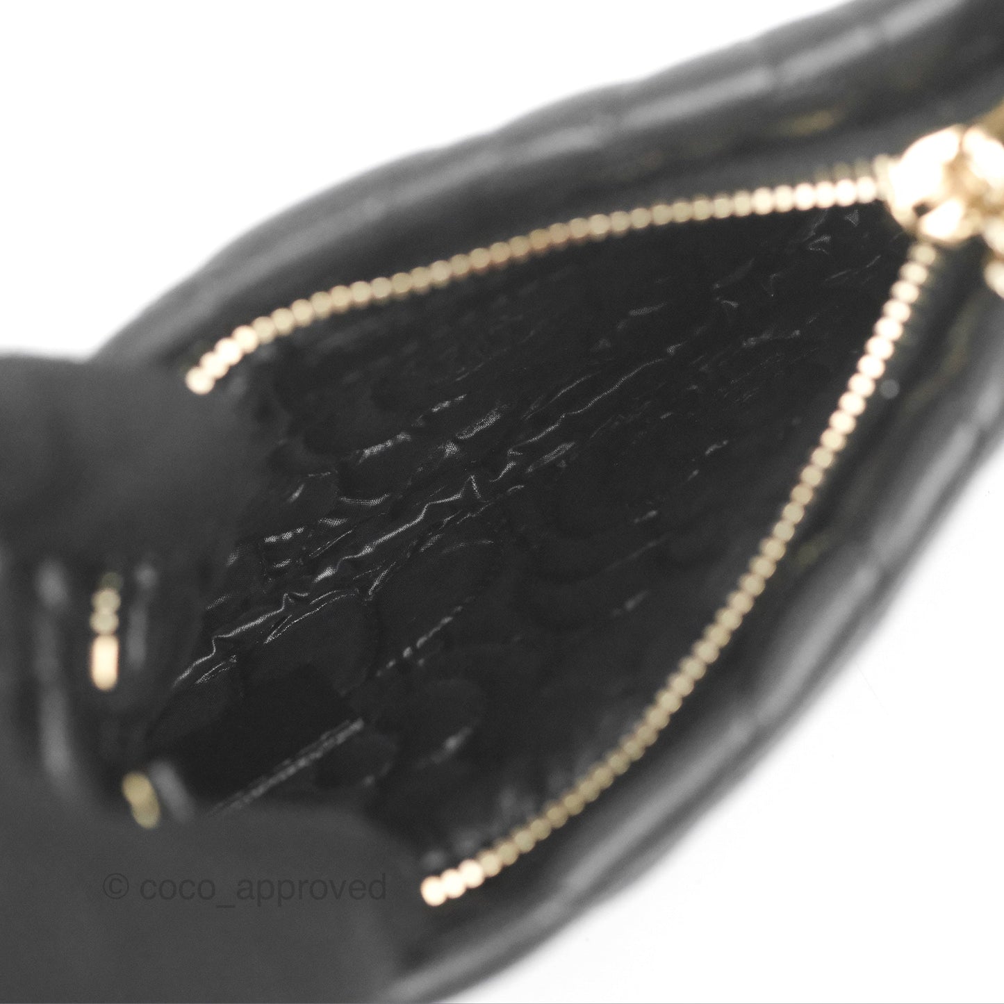 Chanel Camellia Pochette Clutch Black Lambskin Gold Hardware