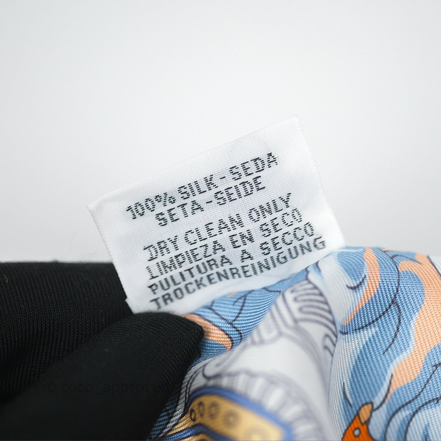 Hermès Sur Mon Nuage Silk Twilly