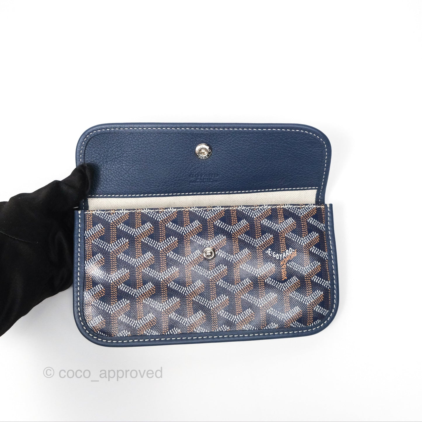 Goyard St Louis Tote PM ⁣⁣⁣⁣⁣⁣⁣⁣⁣⁣⁣⁣⁣⁣⁣⁣⁣⁣⁣⁣Navy