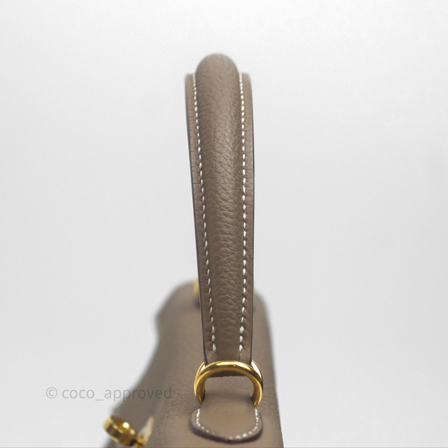 Hermès Retourne Kelly 25 Etoupe 18 Togo Gold Hardware