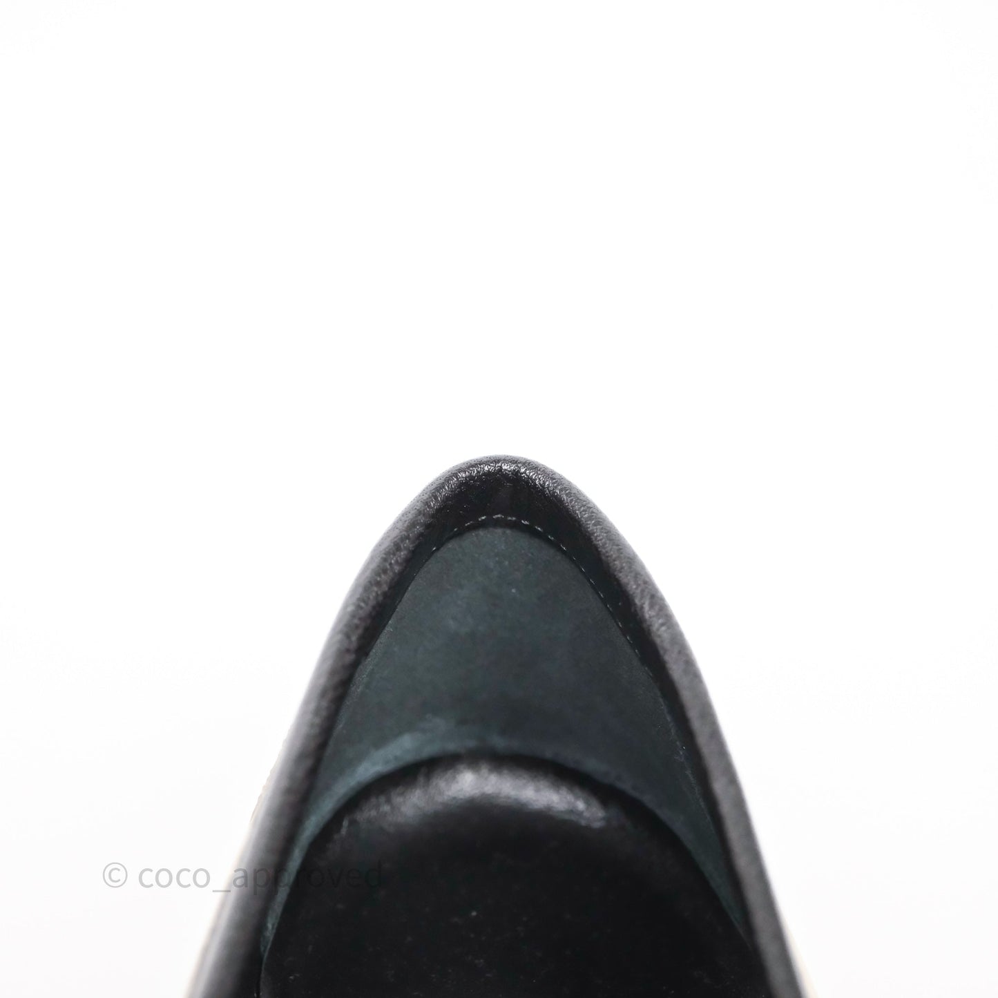 Hermès Royal Loafers Beige Calfskin Black/White Accents Size 37.5