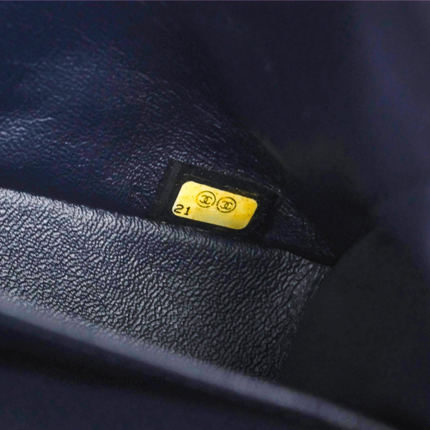 Chanel Classic M/L Medium Flap Quilted French Navy Caviar Aged Gold Hardware