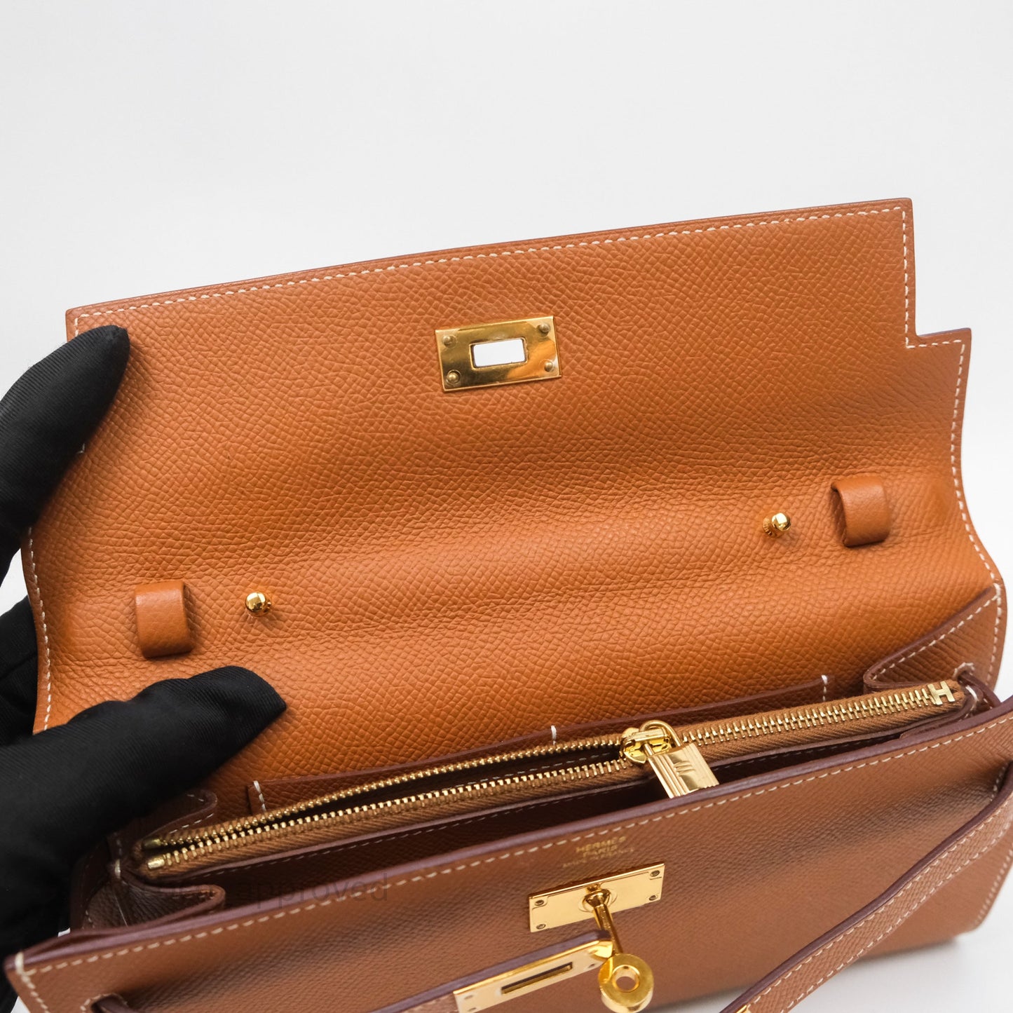 Hermès Kelly To Go Wallet Gold 37 Epsom Gold Hardware