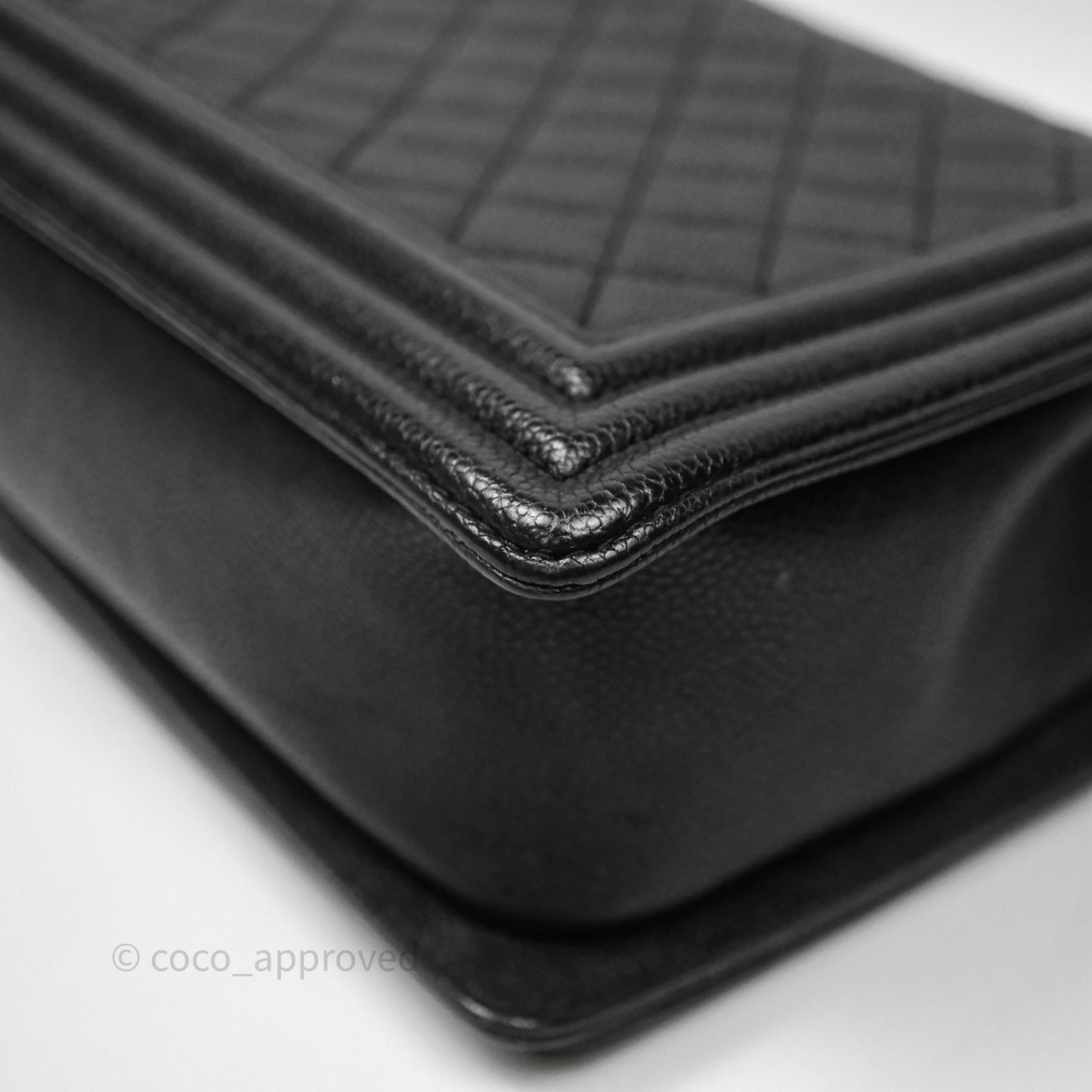 Chanel Quilted New Medium Boy Black Caviar Ruthenium Hardware