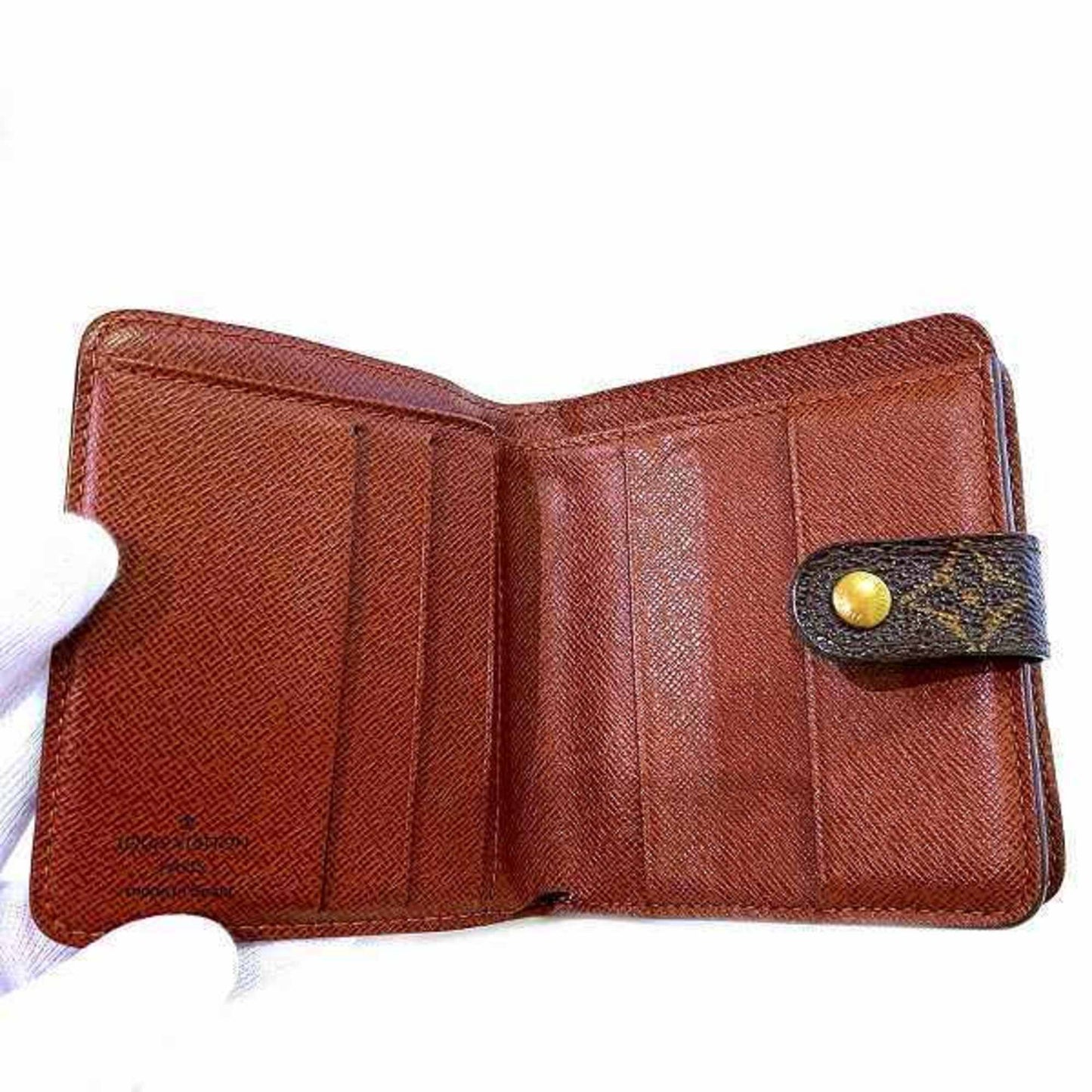 Louis Vuitton Compact zip