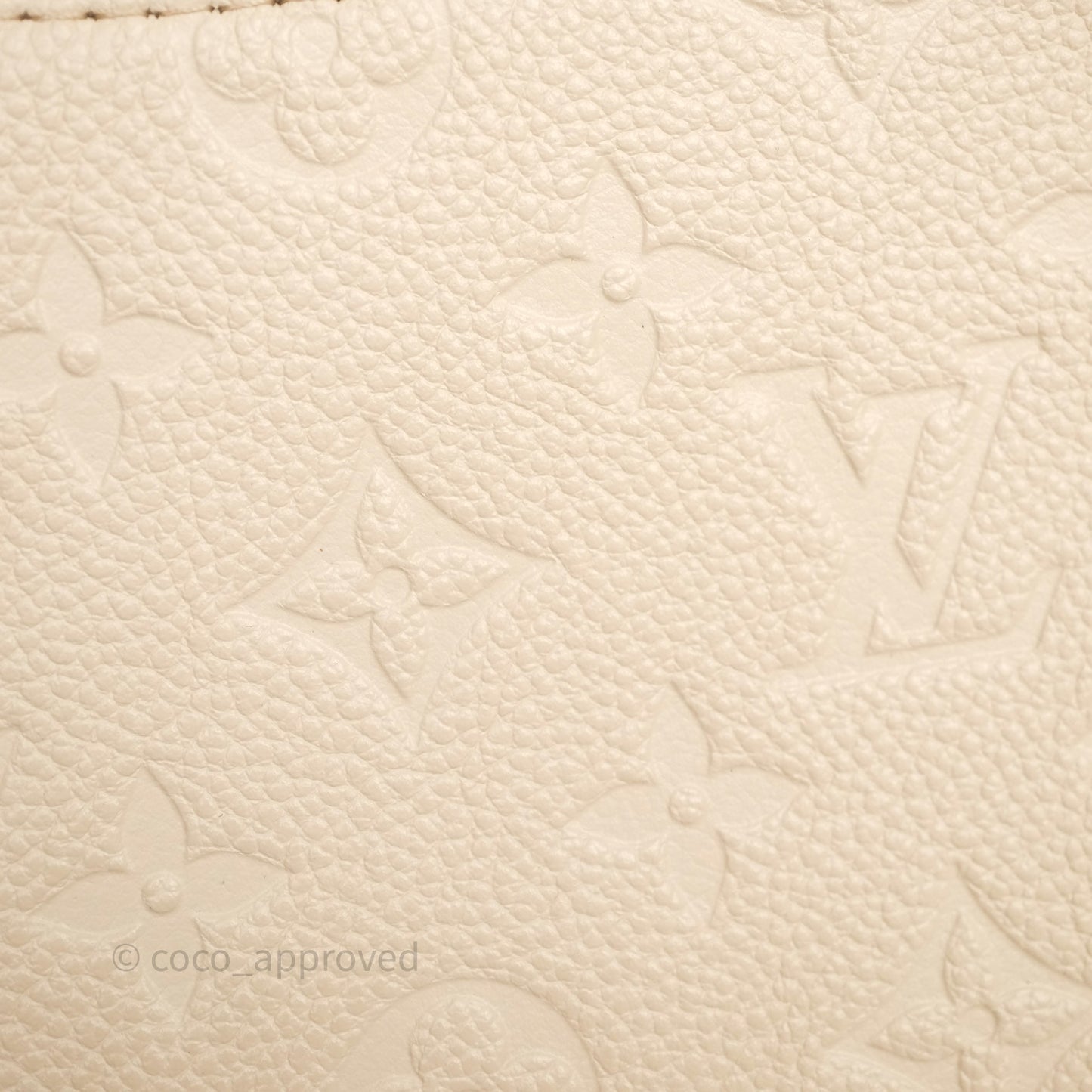 Louis Vuitton Easy Pouch On Strap Crème Monogram Empreinte Leather