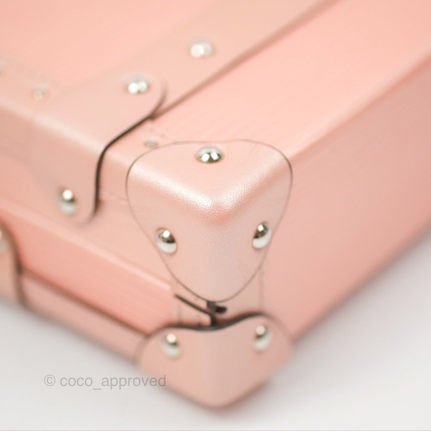 Louis Vuitton Petite Malle Rose Epi