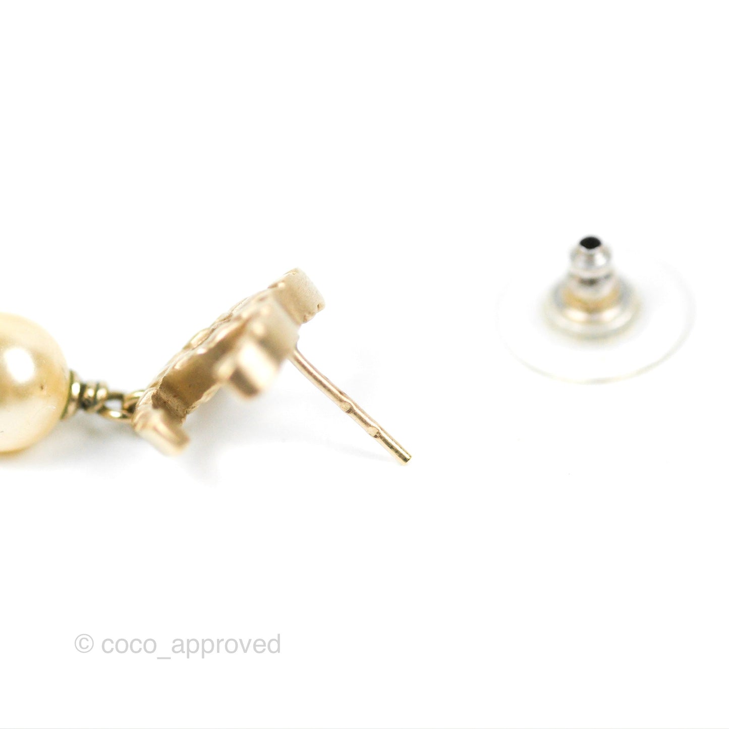 Chanel CC Pearl Drop Earrings Gold Tone 10A