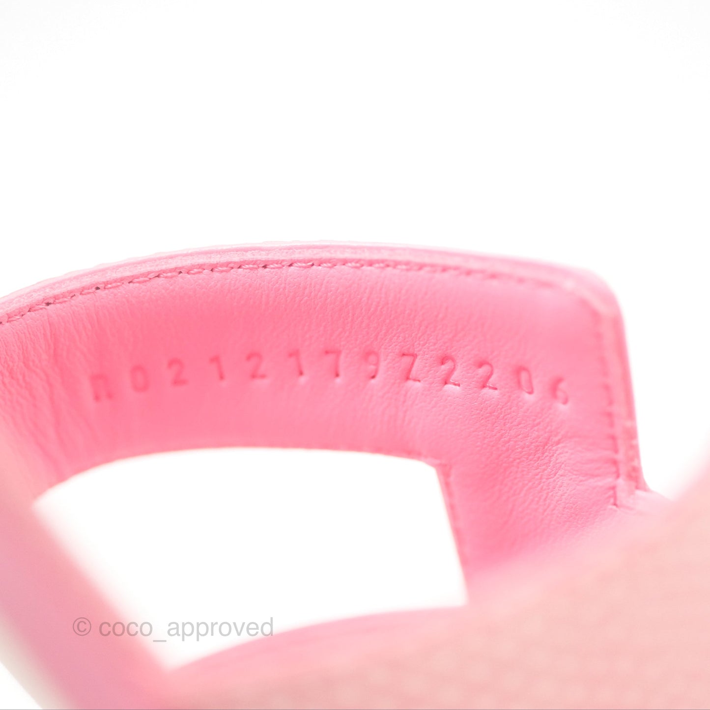 Hermès Oran Sandals in Lizard Pink Size 37.5