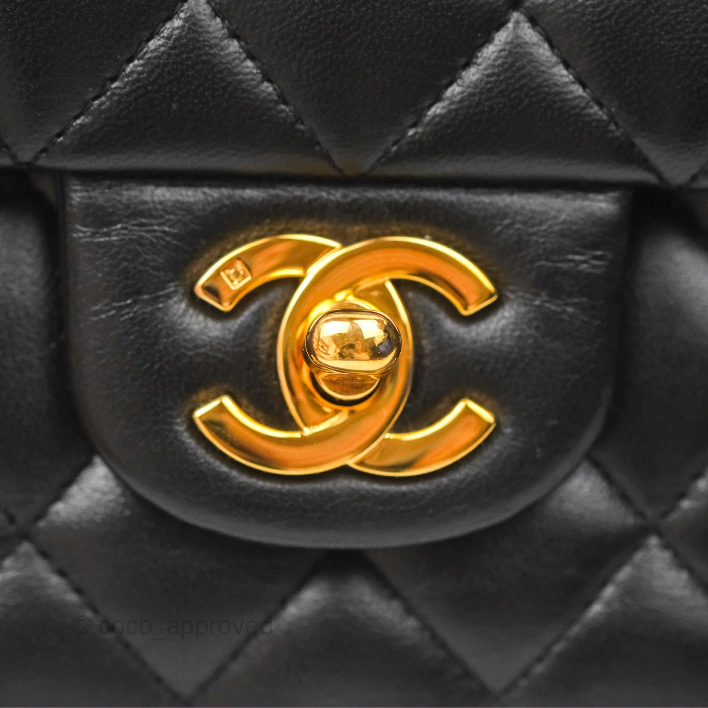 Chanel Classic M/L Medium Flap Quilted Black Lambskin 24K Gold Hardware