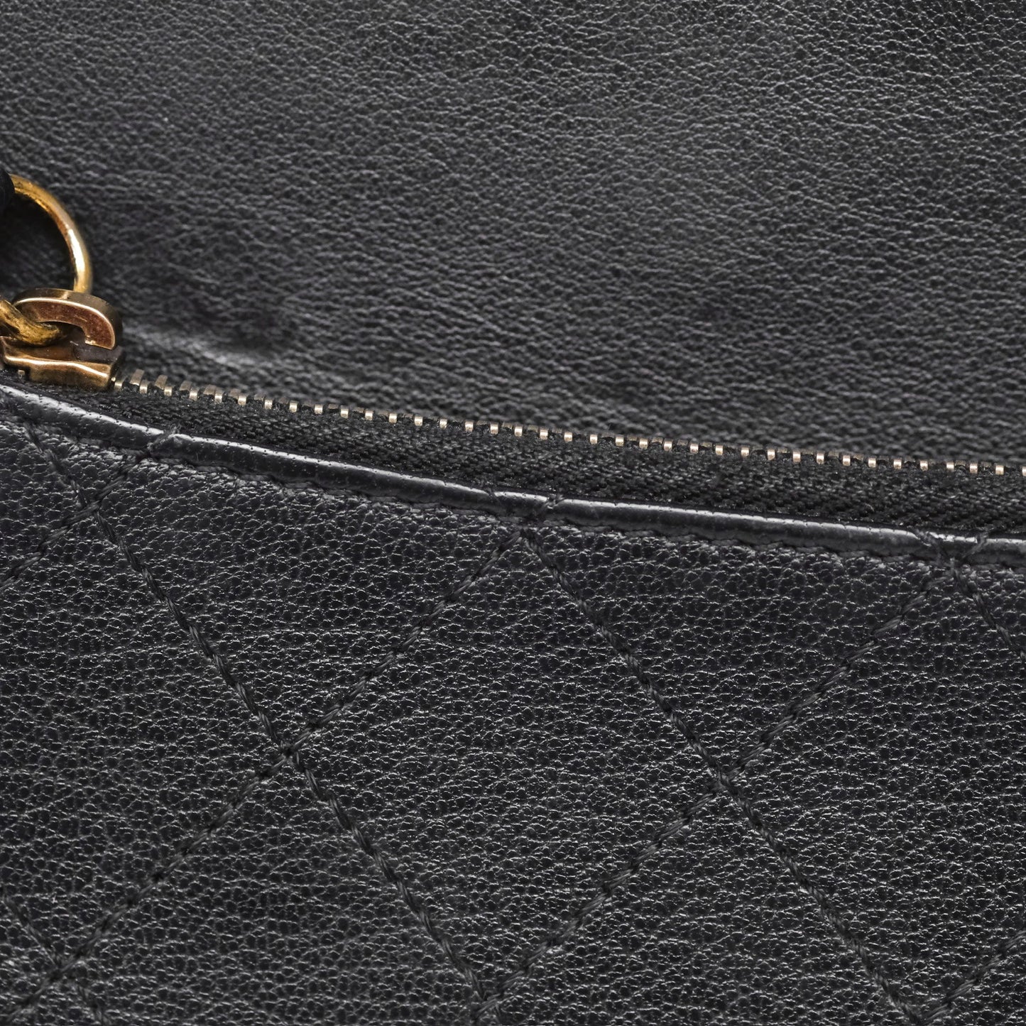 Chanel Coco Curve Vanity Black Calfskin & Goatskin Antique Gold Hardware
