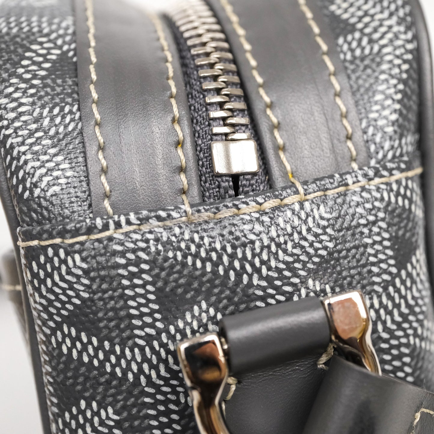 Goyard Cap-Vert PM Bag Grey Goyardine