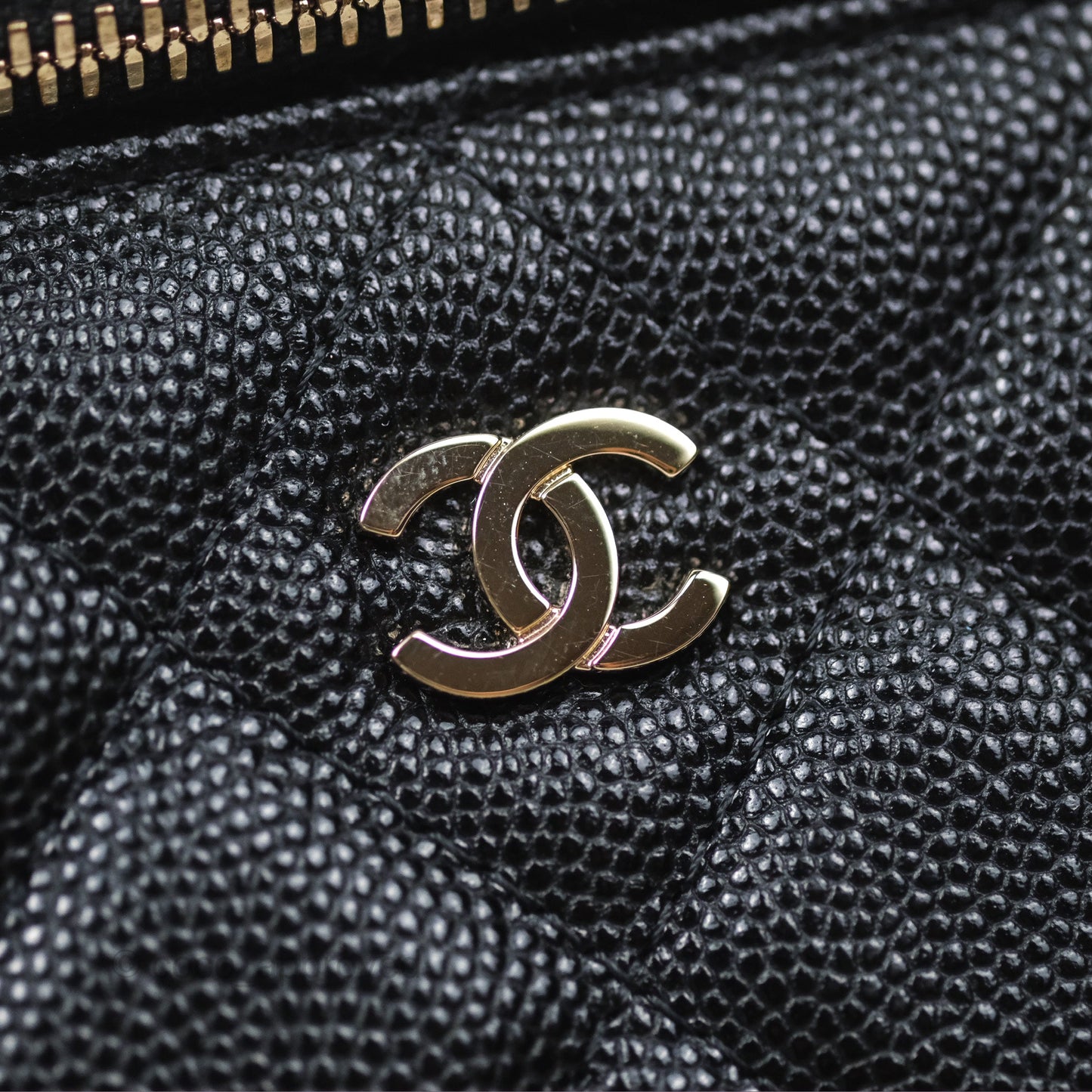 Chanel Vanity Rectangular With Chain Black Caviar Gold Hardware