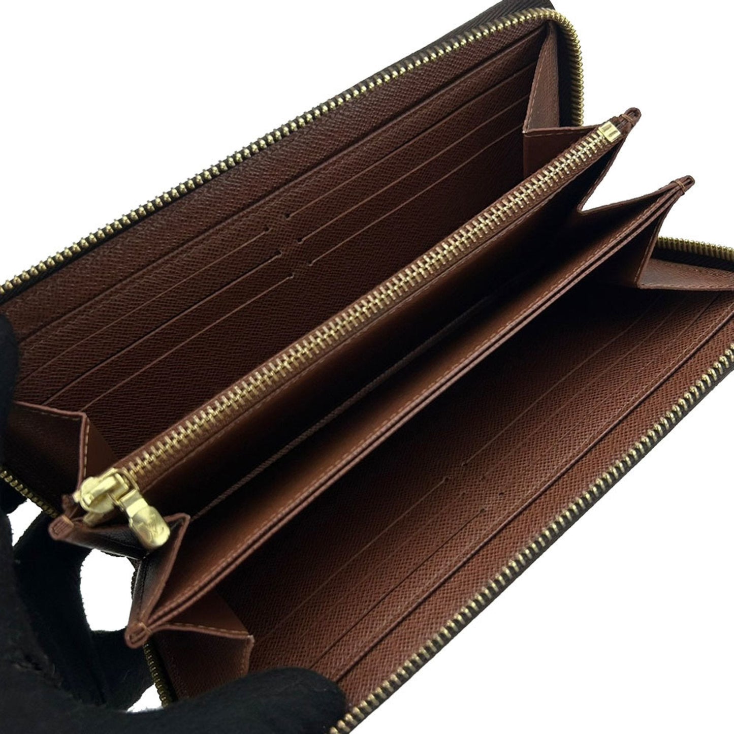 Louis Vuitton Portefeuille Zippy  Canvas Wallet  ()