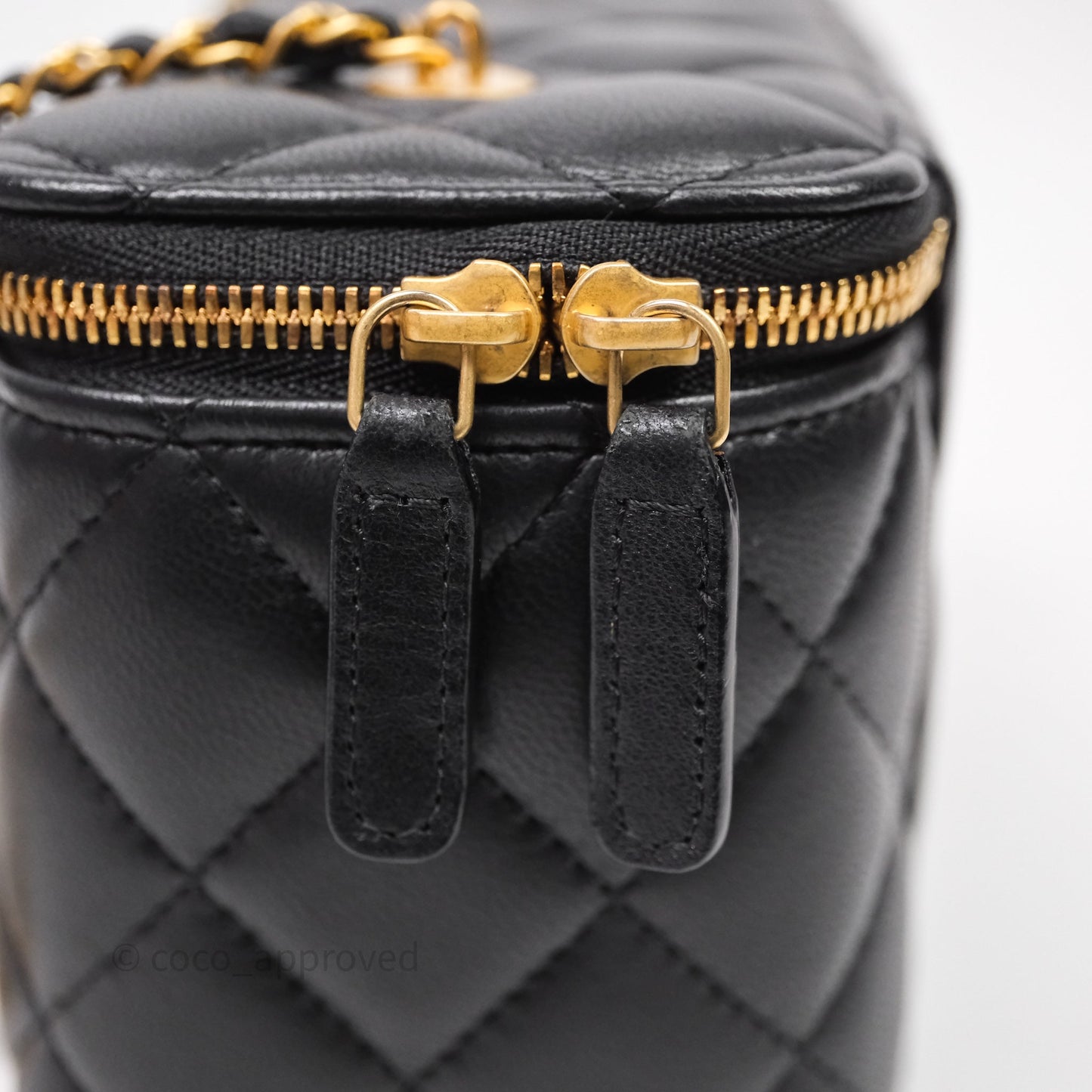 Chanel Vanity With COCO Heart Chain Black Lambskin Aged Gold Hardware