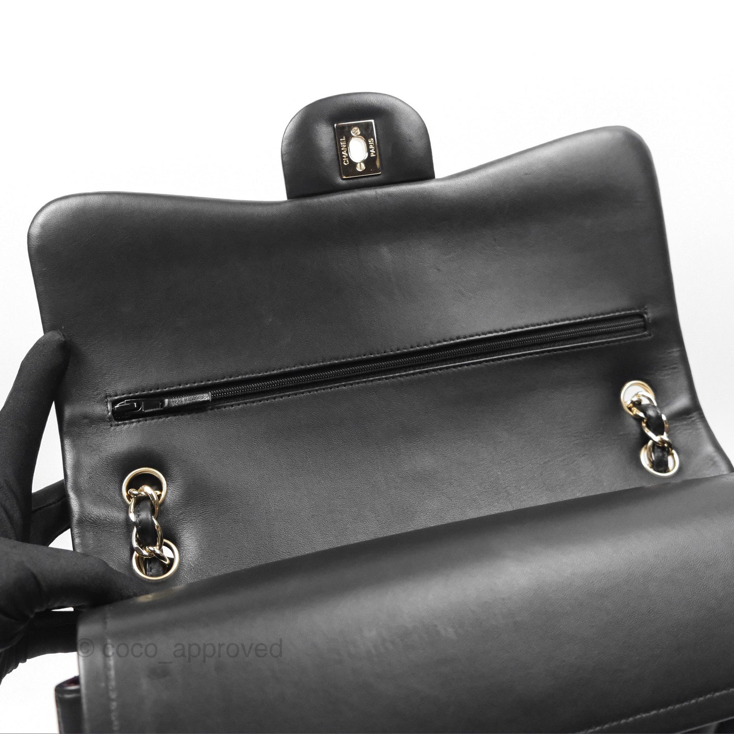 Chanel Chevron Jumbo Double Flap Black Lambskin Gold Hardware⁣⁣
