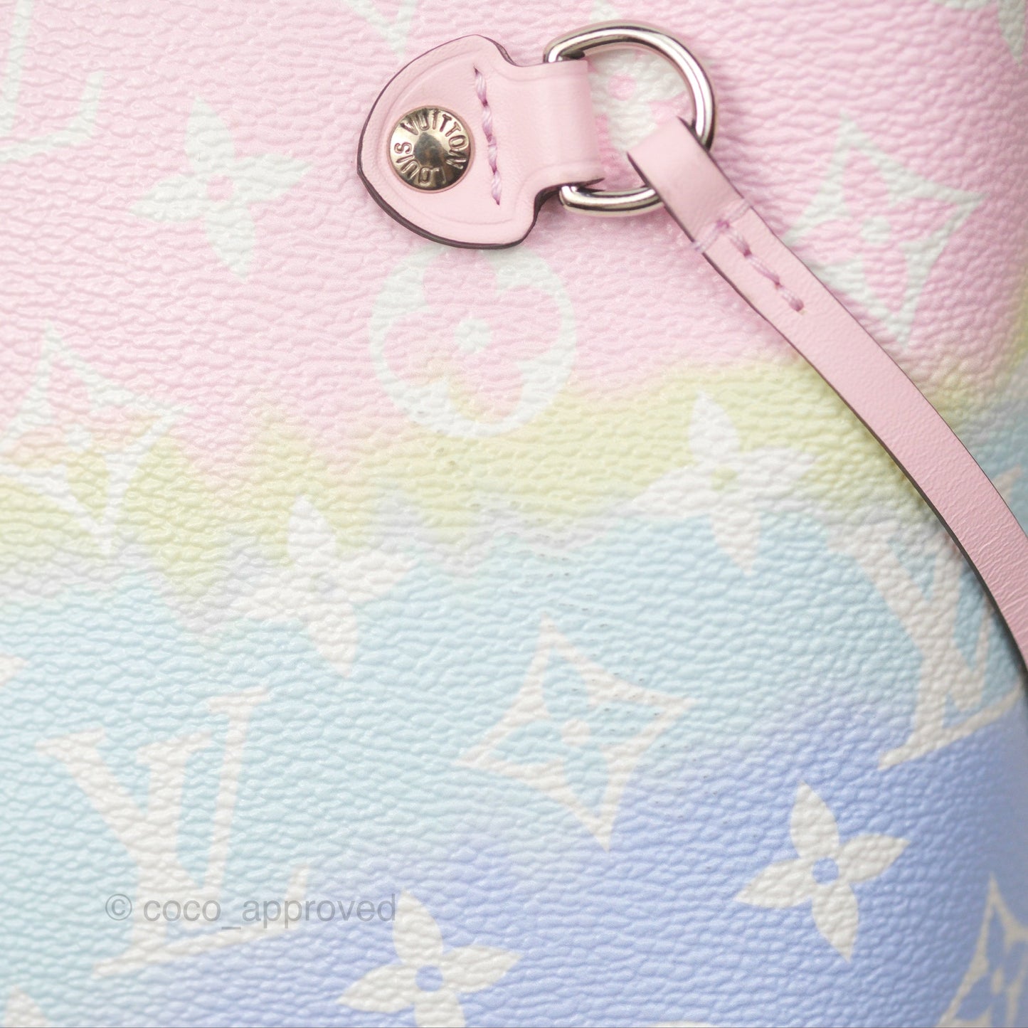 Louis Vuitton Escale Neverfull MM Pastel Monogram