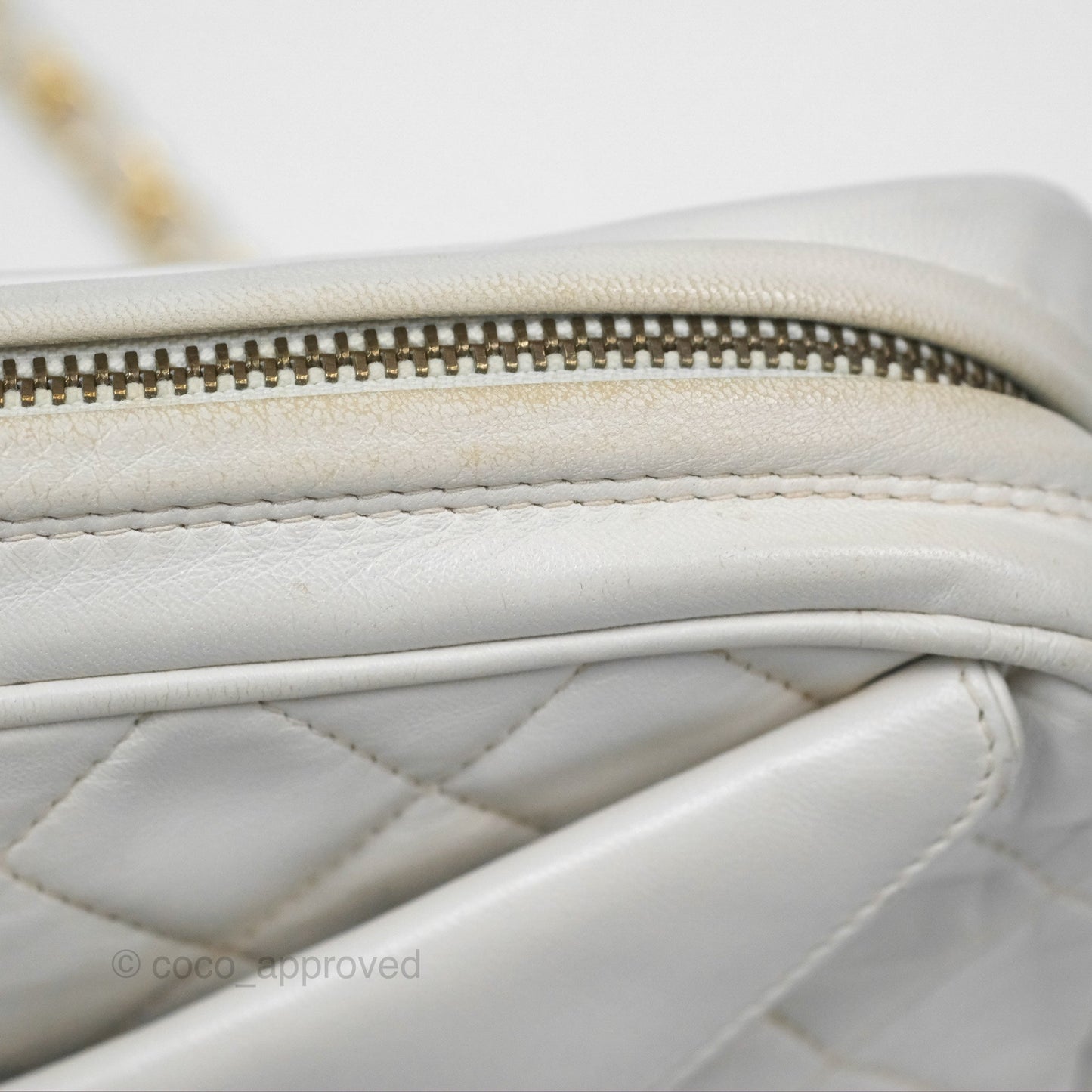 Chanel Vintage Small Camera Bag White Lambskin Gold Hardware