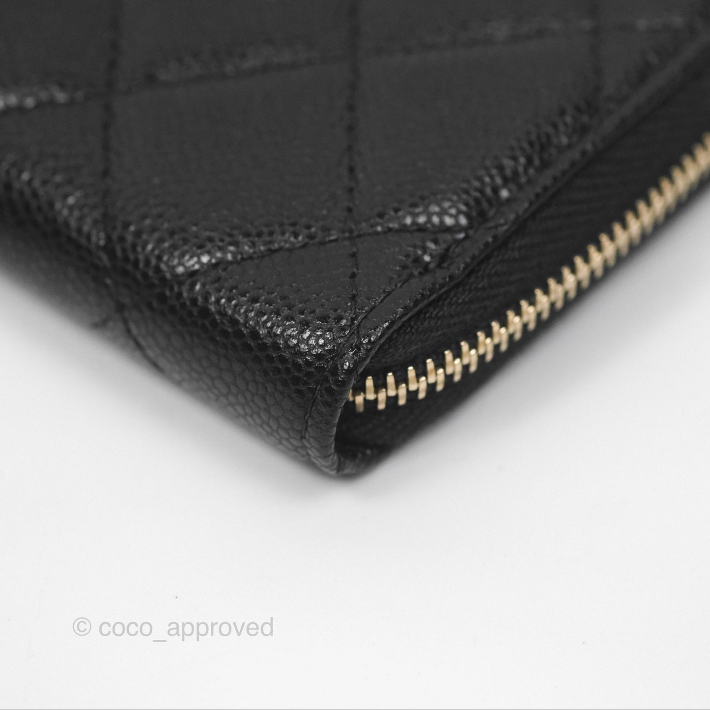 Chanel Classic Quilted Key holder Black Caviar Gold Hardware