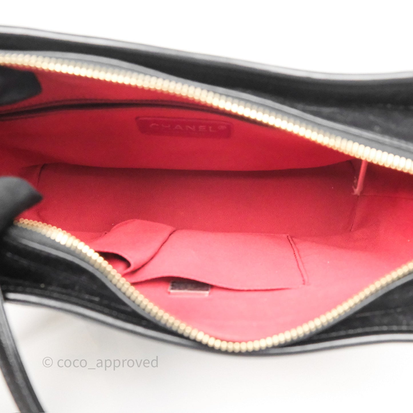 Chanel New Medium Gabrielle Hobo Quilted Black Aged Calfskin
